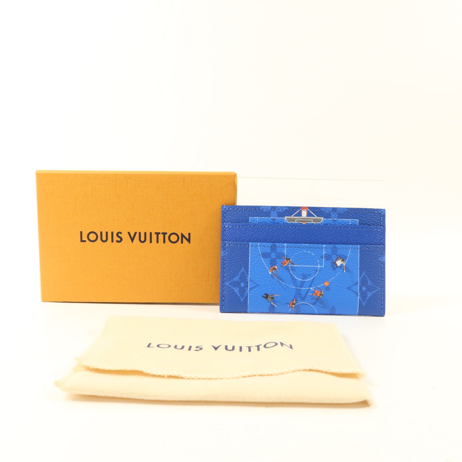 LOUIS VUITTON Monogram Card Case卡片套