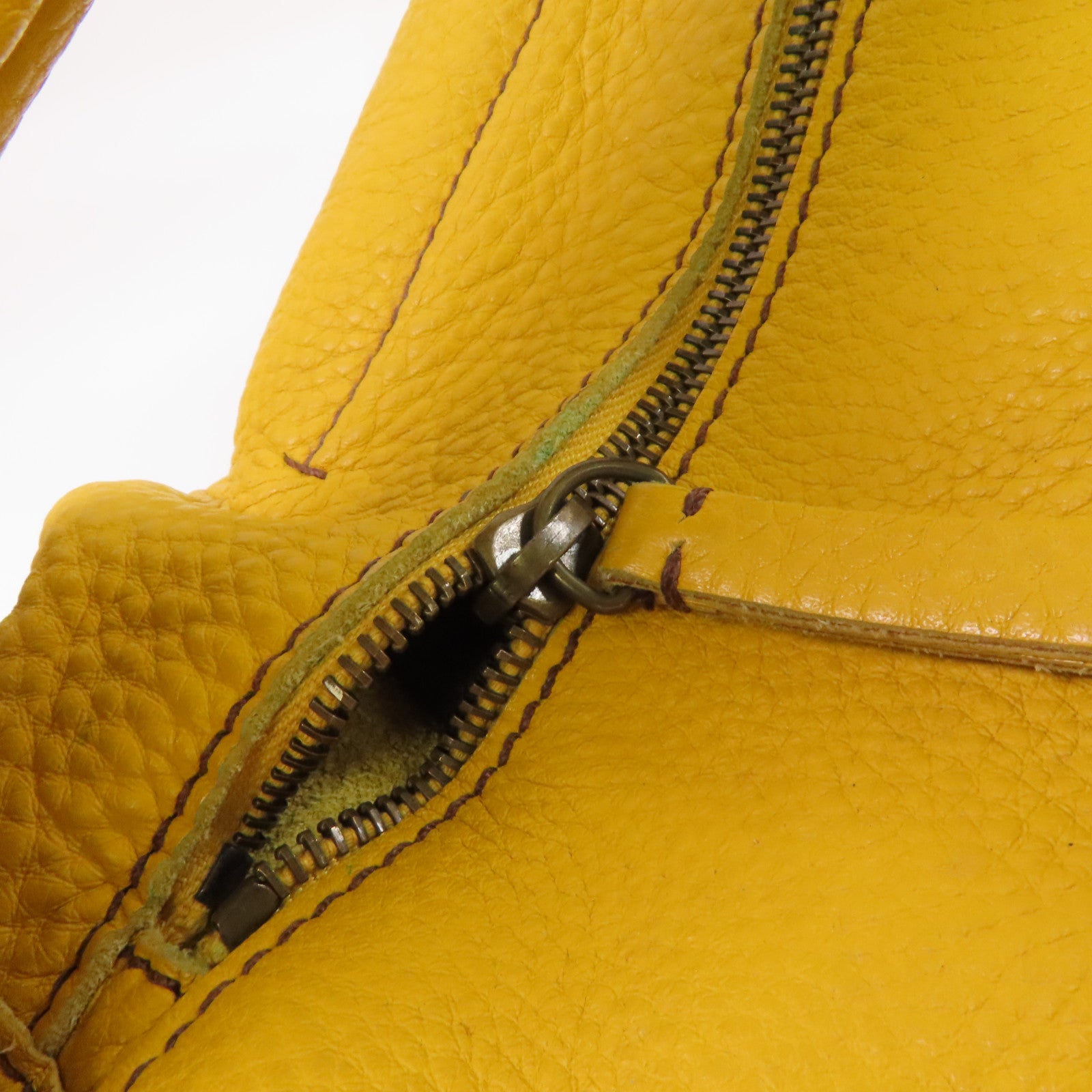 Miu Miu 牛皮皮革Shoulder Bag肩背袋黃色