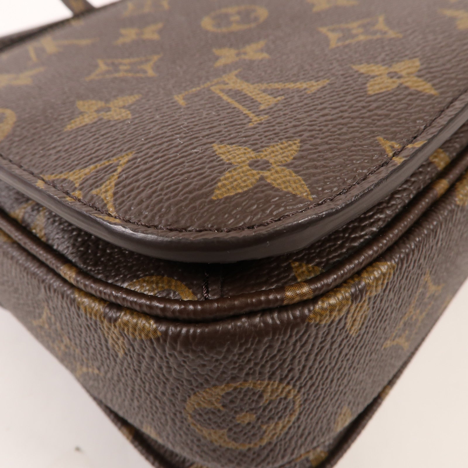 LOUIS VUITTON Monogram Pochette Metis MM金扣手挽肩背兩用袋