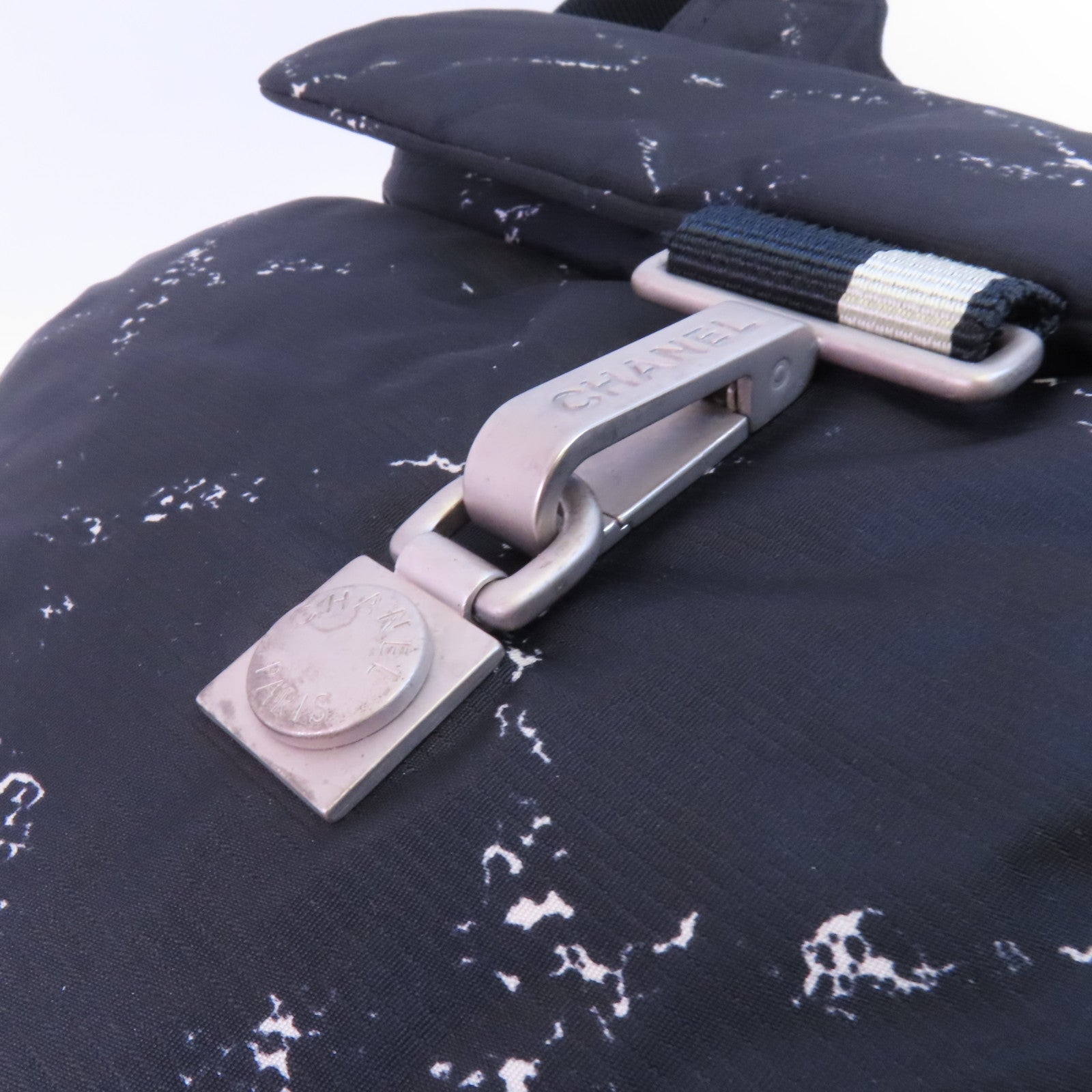 CHANEL 尼龍Travel Line Backpack銀扣背包