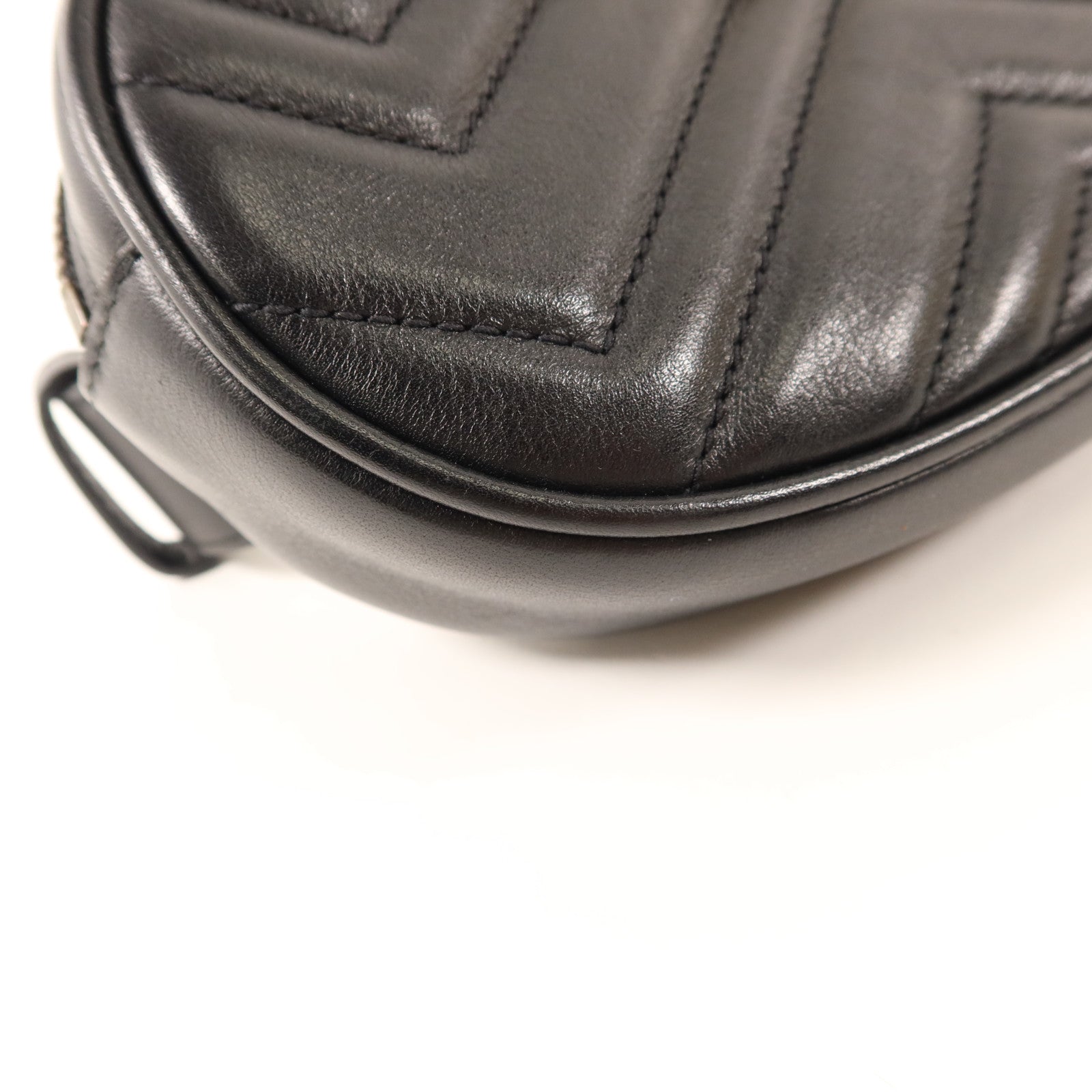 GUCCI 牛皮皮革GG Marmont Belt Bag金扣腰包