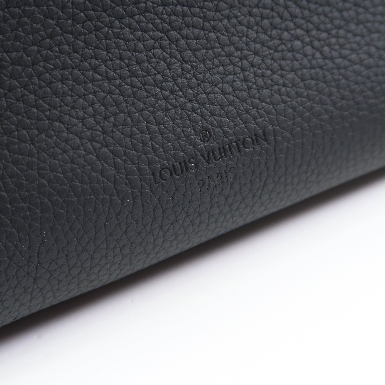 LOUIS VUITTON 牛皮皮革Side Trunk MM黑扣手挽肩背兩用袋