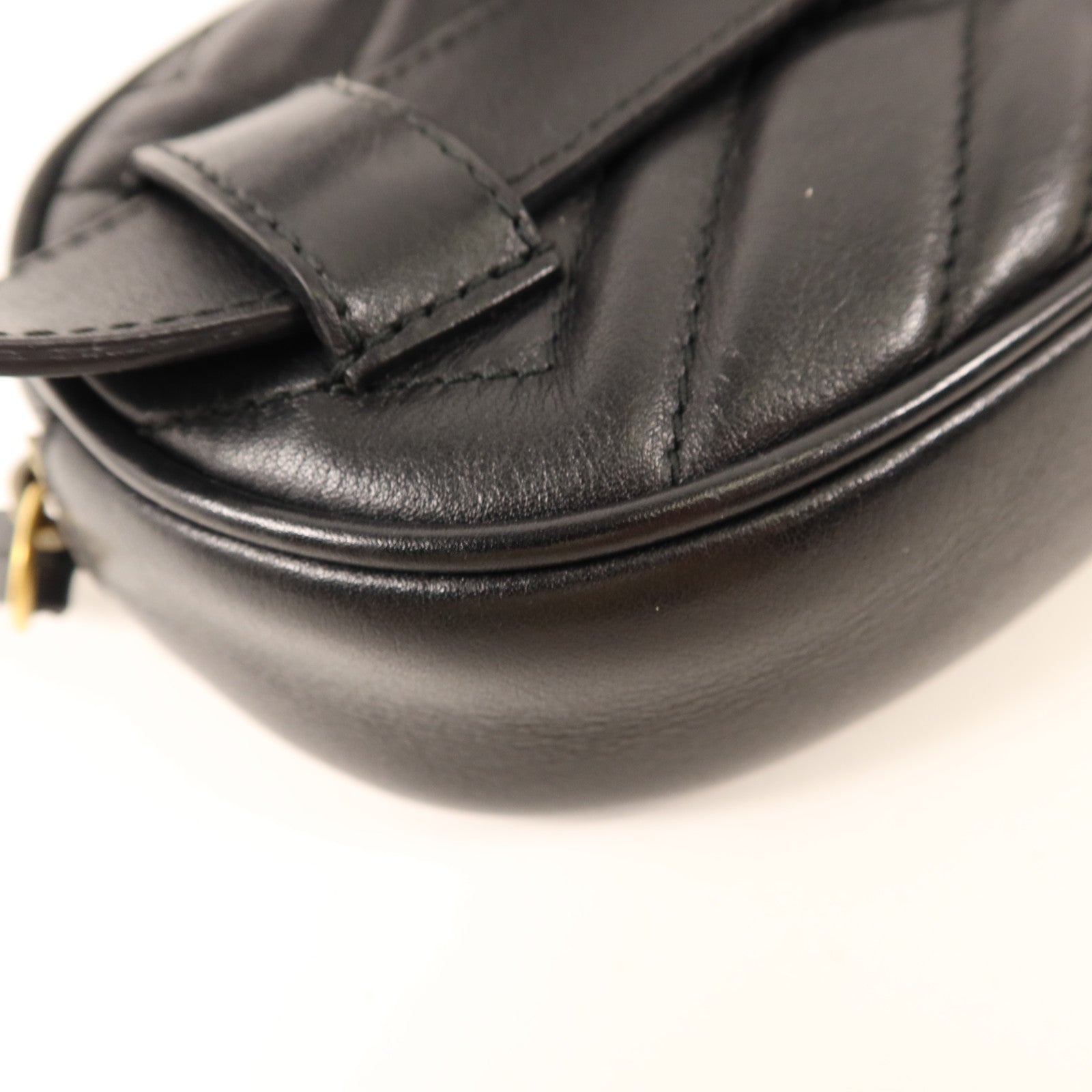 GUCCI 牛皮皮革GG Marmont Belt Bag金扣腰包