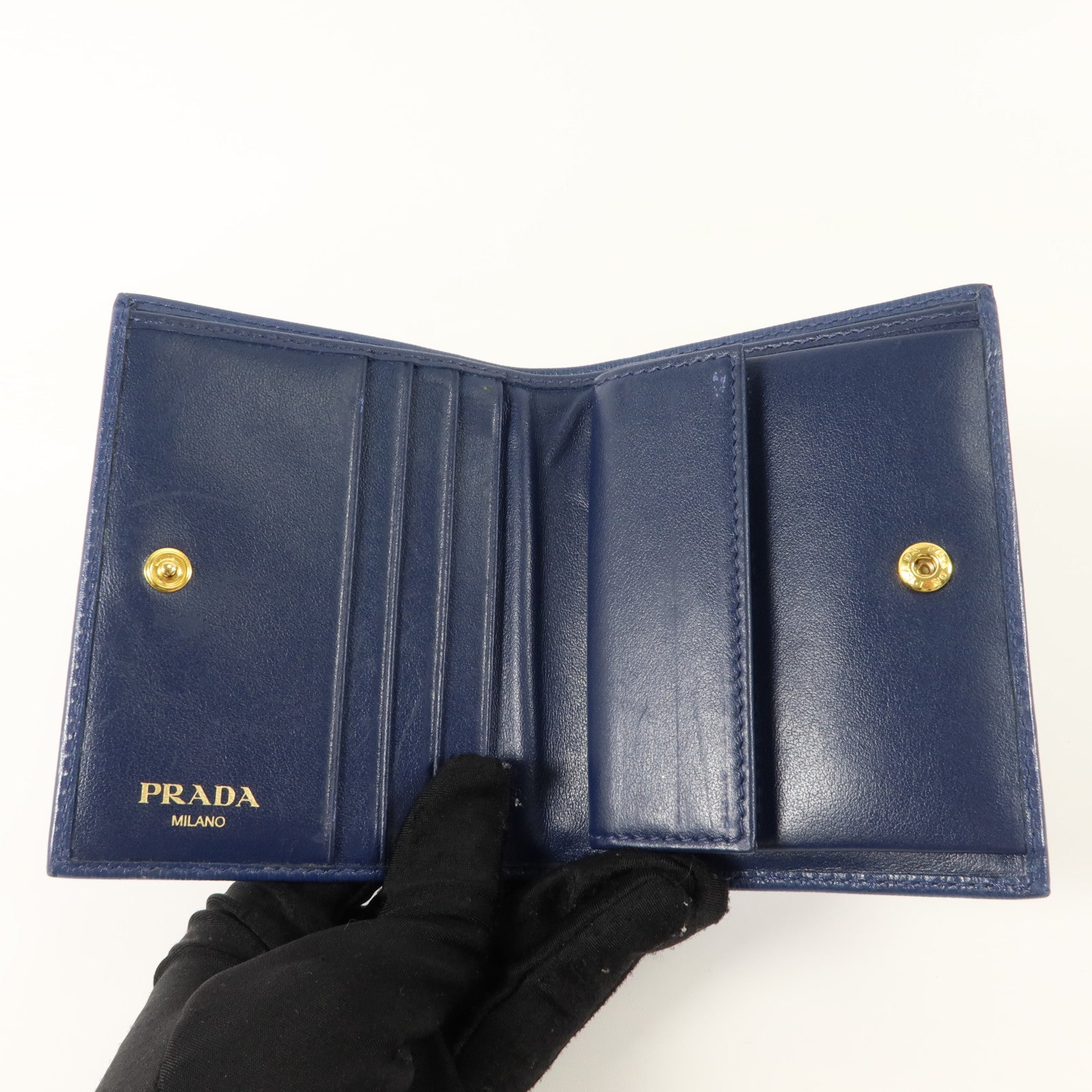 PRADA 牛皮皮革Bifold Wallet金扣錢包