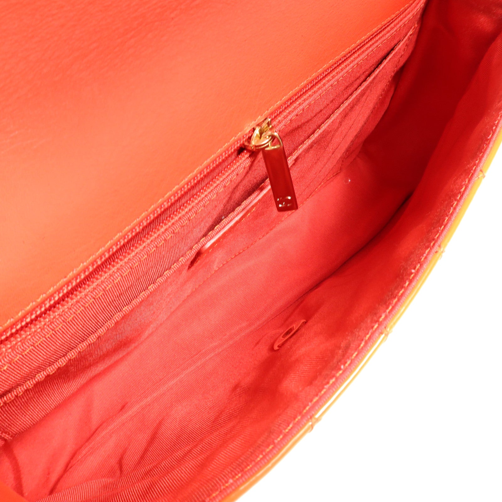 CHANEL 漆皮皮革Chain Shoulder金扣鏈帶肩背袋