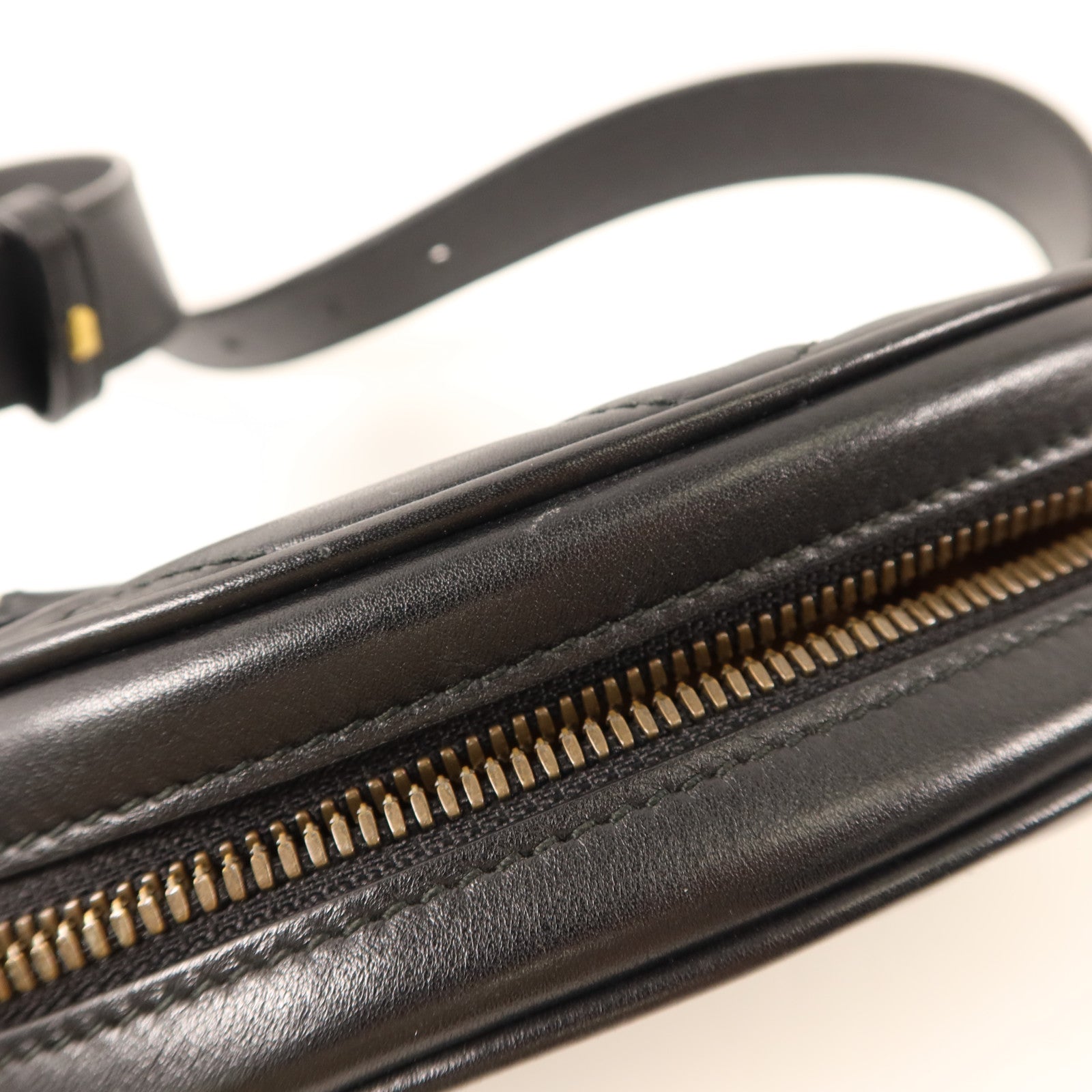 GUCCI 牛皮皮革GG Marmont Belt Bag金扣腰包