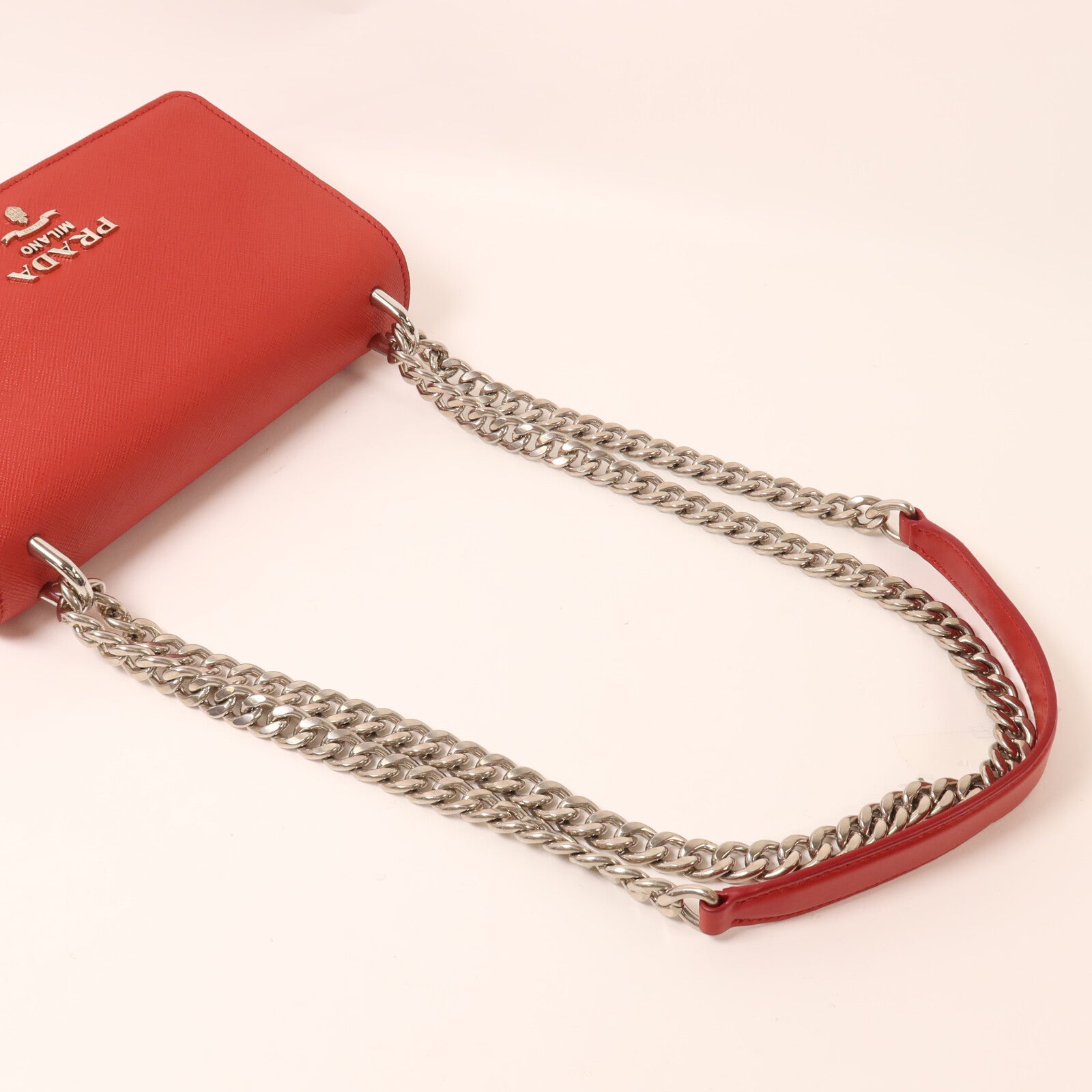 PRADA 牛皮皮革Chain Shoulder Bag鏈帶肩背袋