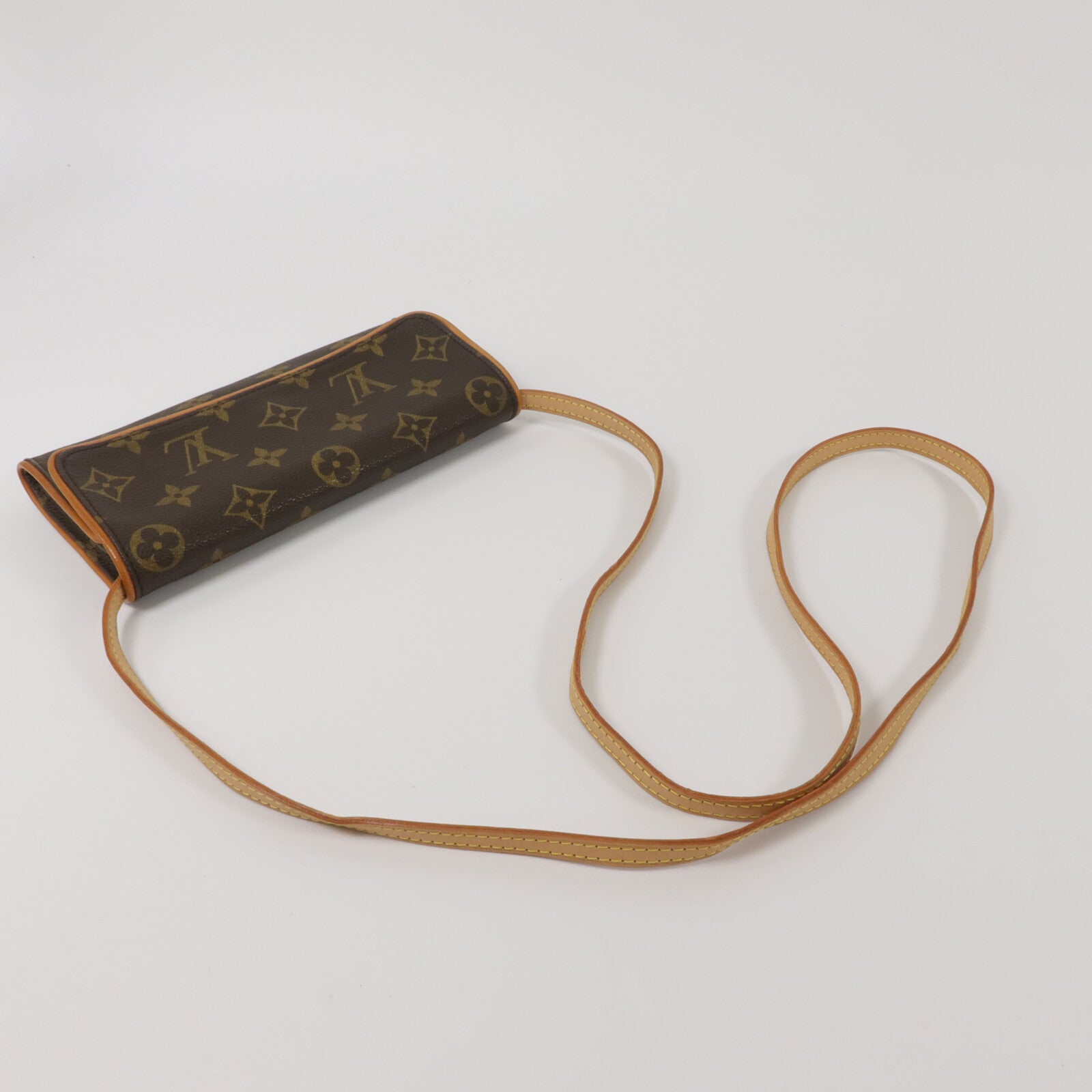 LOUIS VUITTON Monogram Pochette Twin PM金扣肩背袋