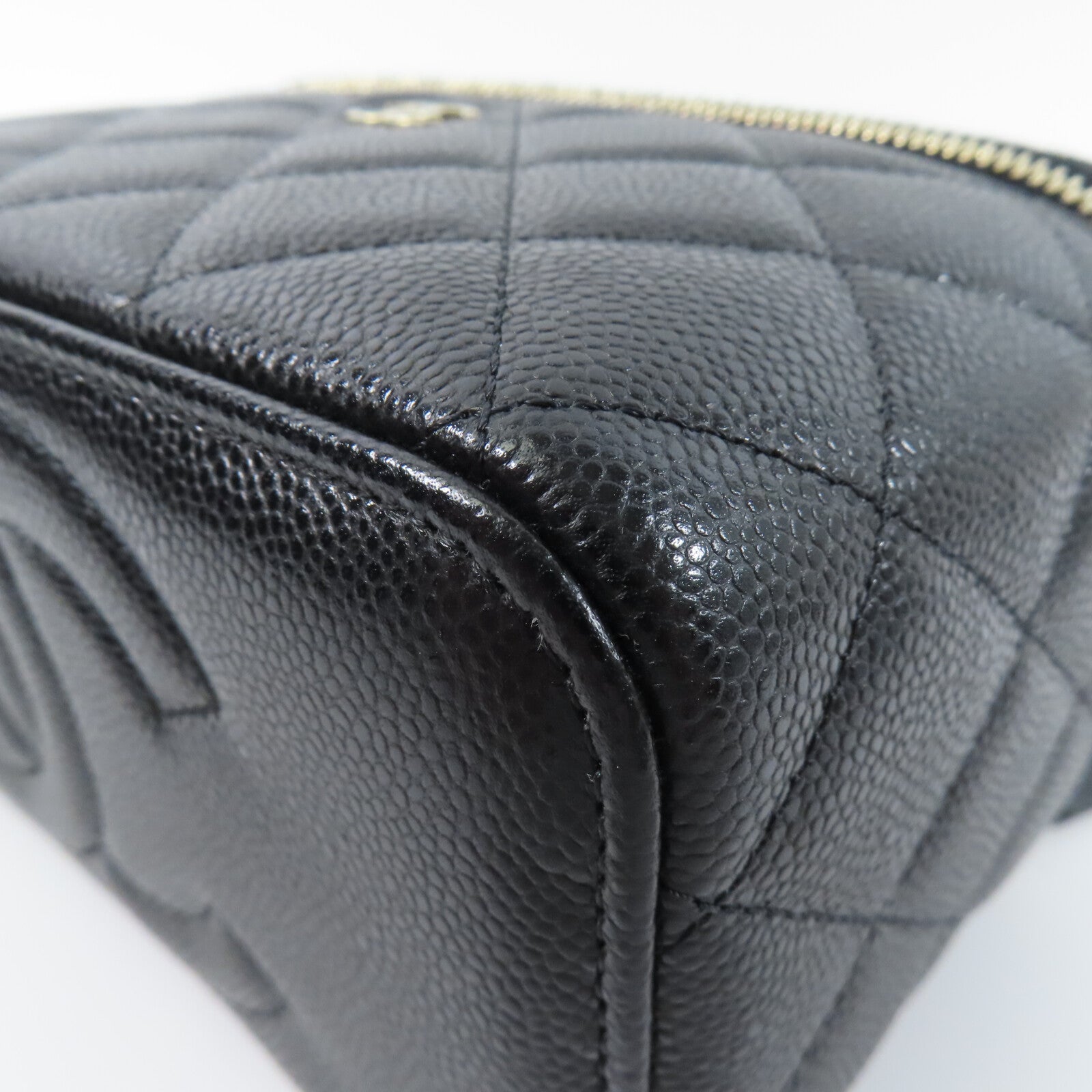 CHANEL 牛皮皮革Vanity Case鏈帶肩背袋