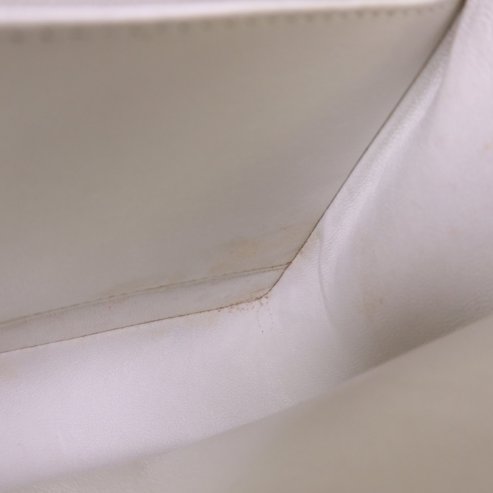 CHANEL 牛皮皮革Classic 25銀扣鏈帶肩背袋