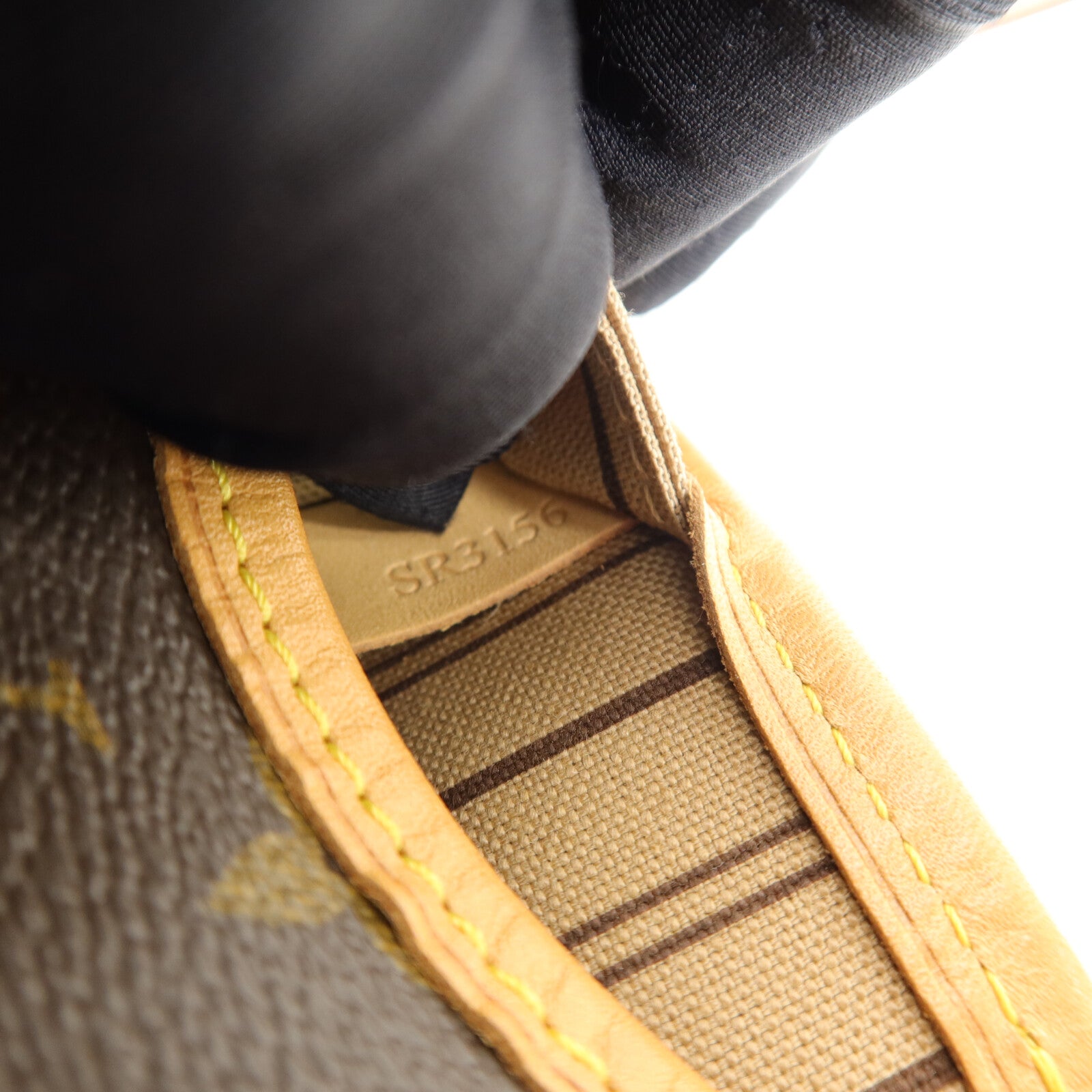 LOUIS VUITTON Monogram Neverfull MM肩背袋手挽袋