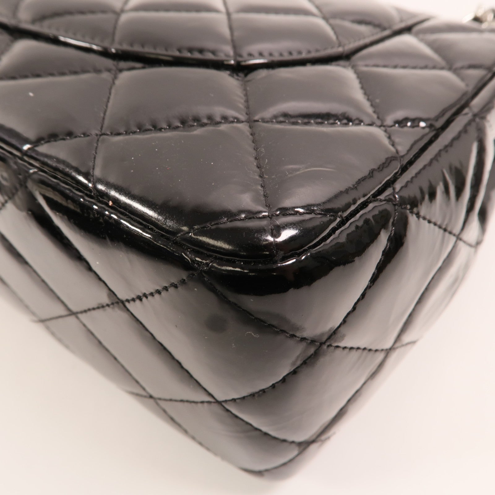 CHANEL 漆皮皮革Large Classic銀扣鏈帶肩背袋
