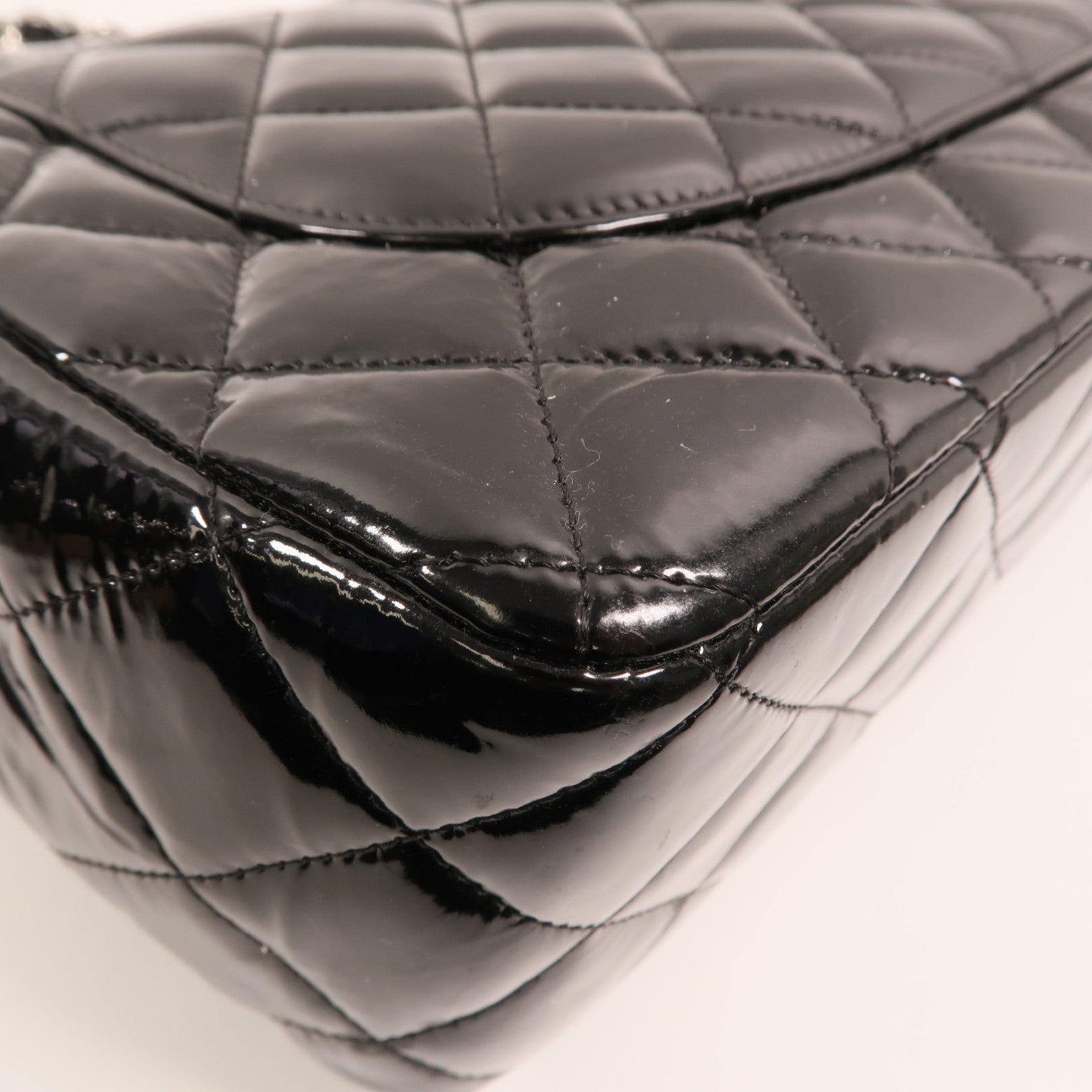 CHANEL 漆皮皮革Large Classic銀扣鏈帶肩背袋