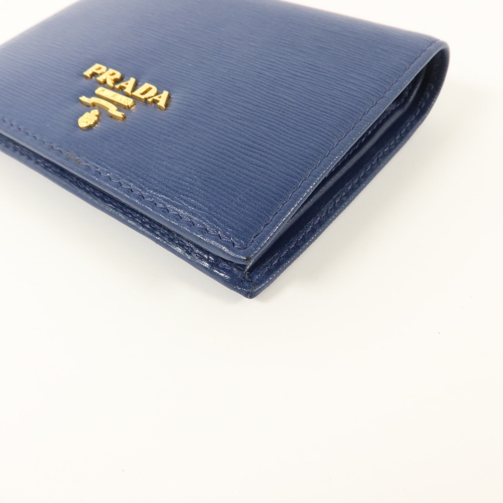 PRADA 牛皮皮革Bifold Wallet金扣錢包