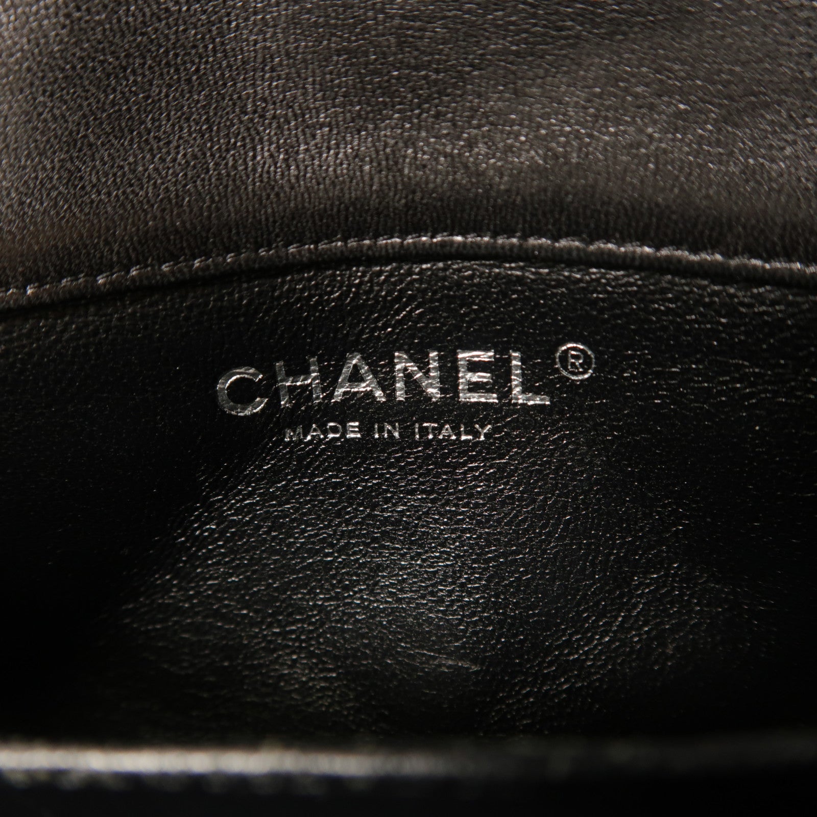 CHANEL 羊皮皮革Mini Flap Bag銀扣鏈帶肩背袋