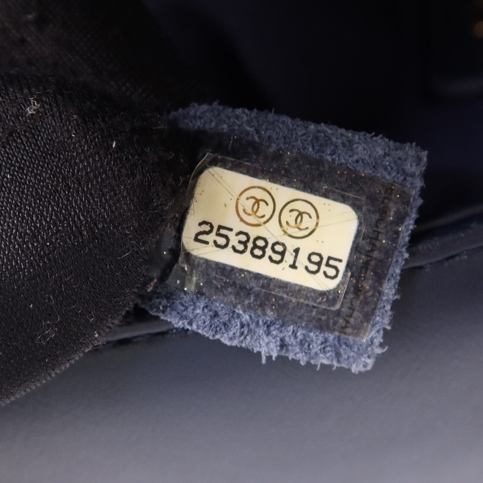 CHANEL 羊皮皮革Boy 25金扣鏈帶肩背袋