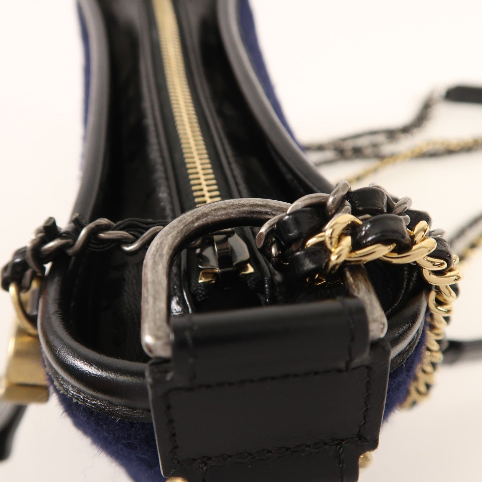 CHANEL 羊毛/皮革Gabrielle Small鏈帶肩背袋