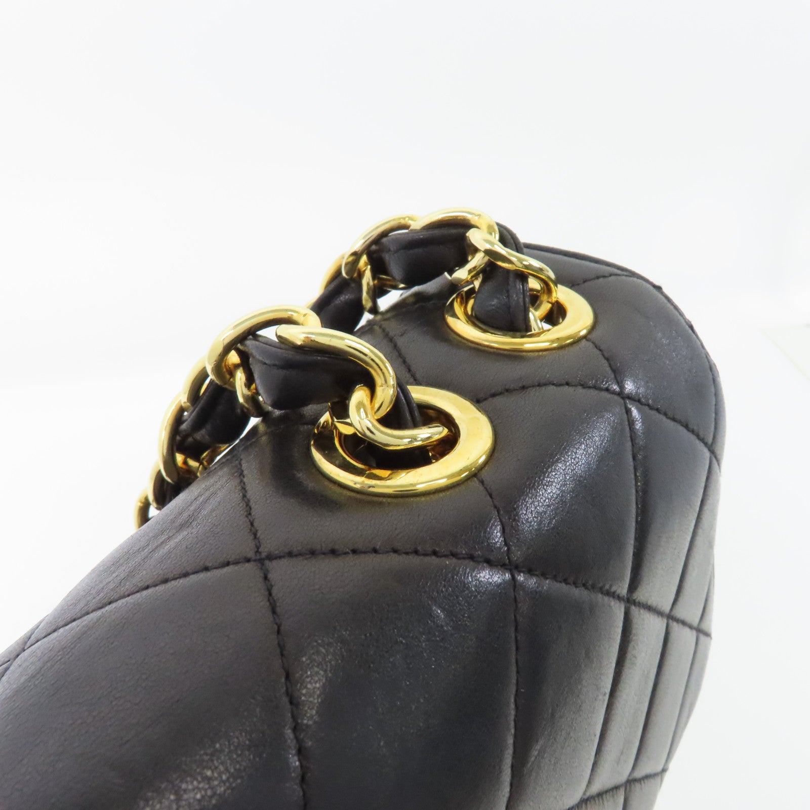 CHANEL 菱格牛皮皮革Chain Shoulder Bag金扣鏈帶肩背袋黑色