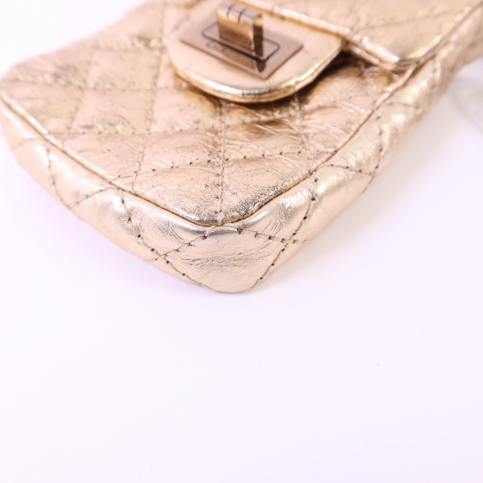 CHANEL 牛皮皮革2.55 Phone Bag鏈帶肩背袋