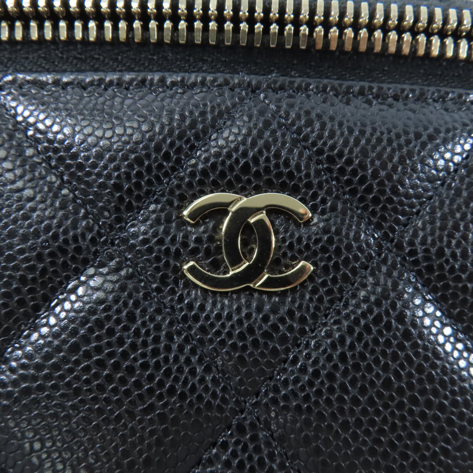 CHANEL 牛皮皮革Vanity Case鏈帶肩背袋