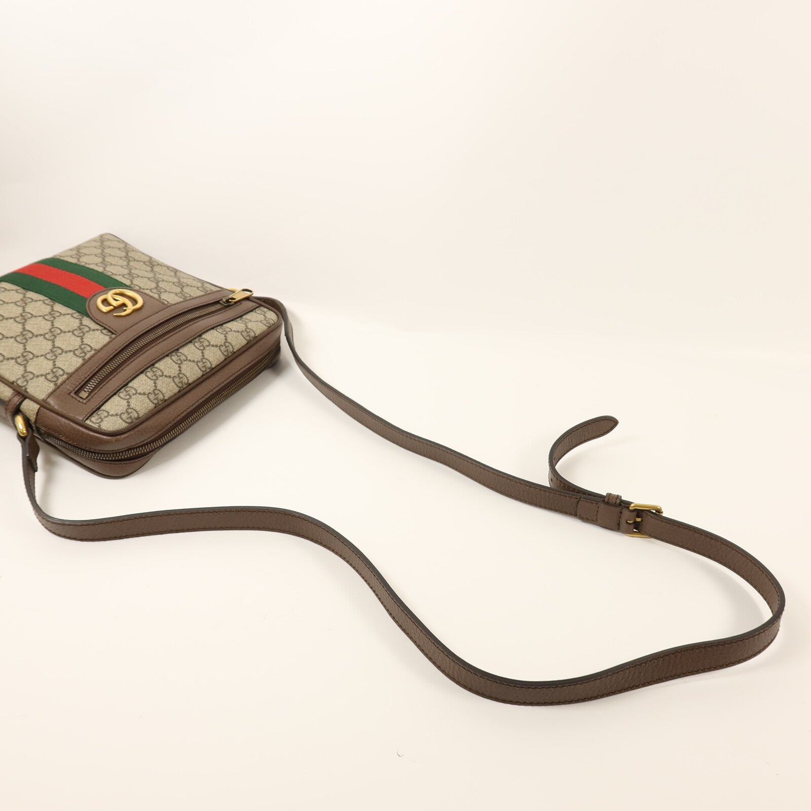 GUCCI 塗層帆布Ophidia GG金扣肩背袋