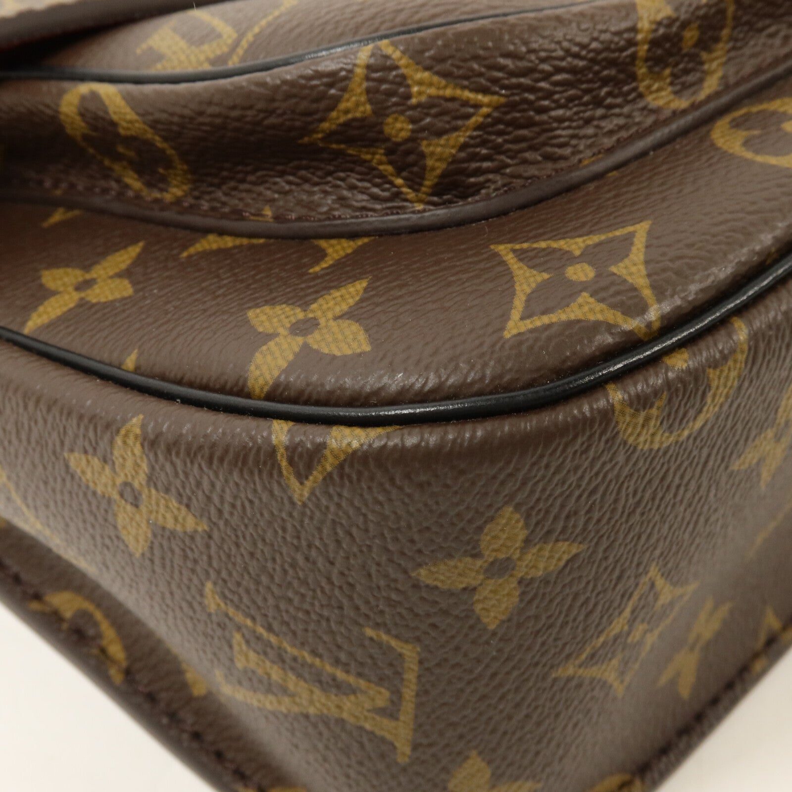 LOUIS VUITTON Monogram Passy鏈帶肩背袋