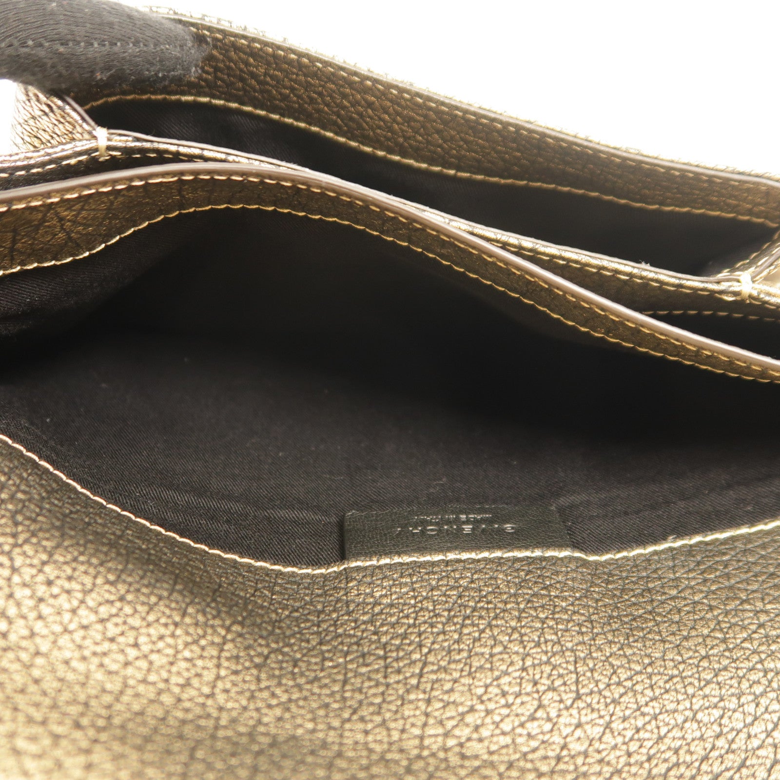 GIVENCHY 牛皮皮革Clutch手拿包