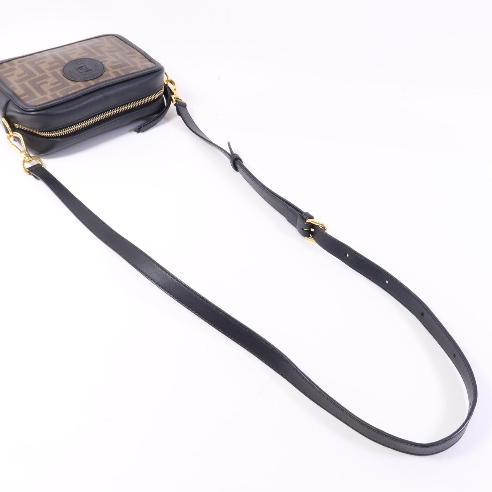 FENDI 塗層帆布Shoulder Bag金扣肩背袋