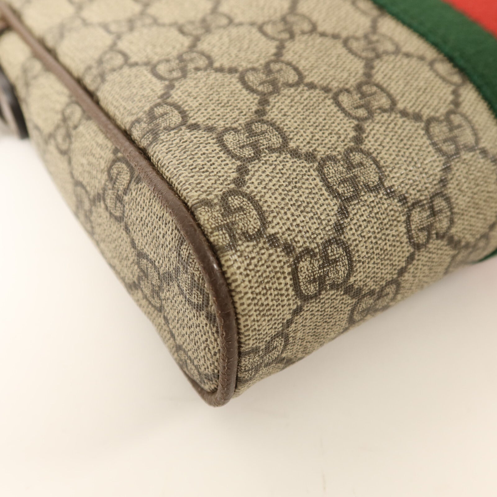 GUCCI 塗層帆布Ophidia GG金扣肩背袋