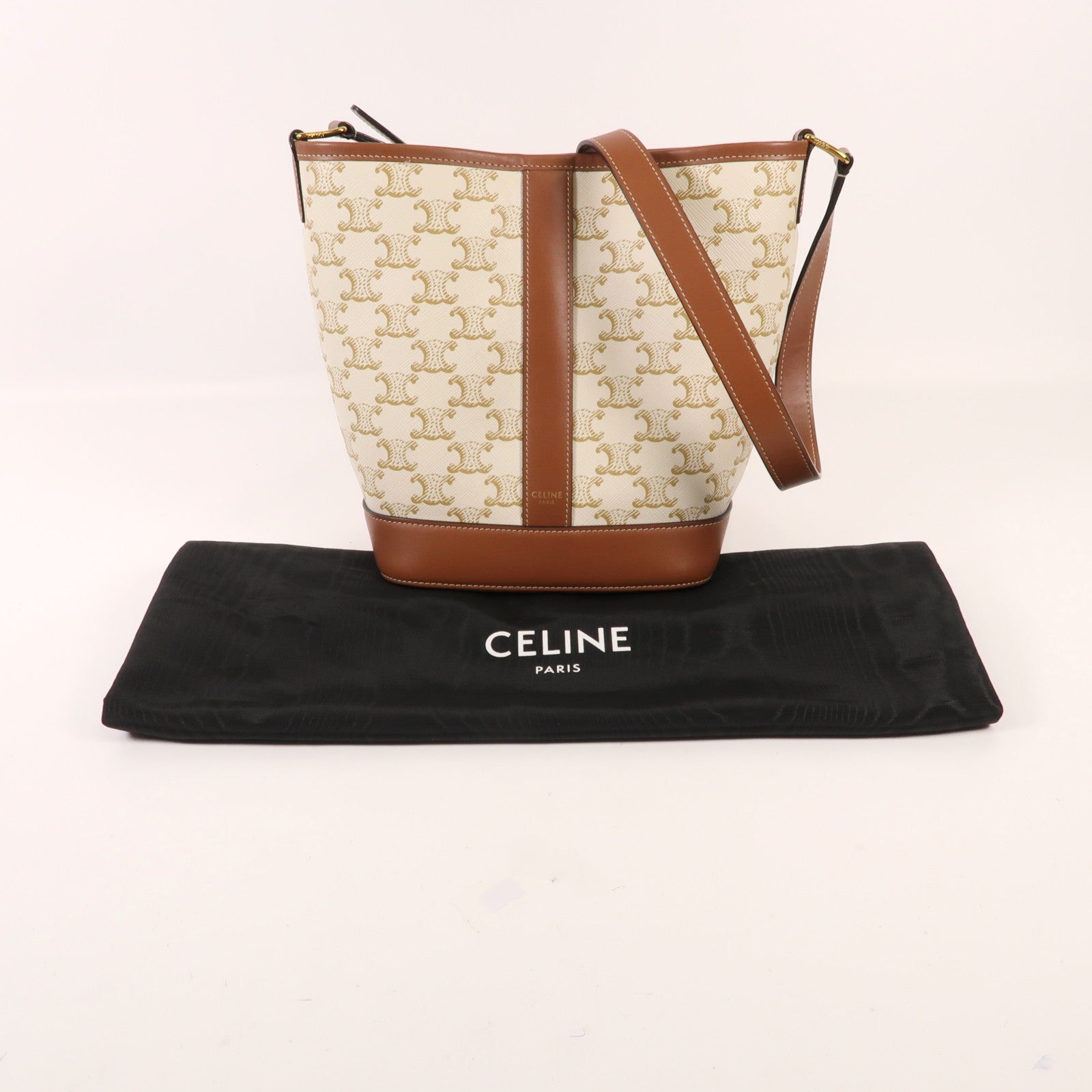CELINE 塗層帆布Triormphe Bucket金扣肩背袋