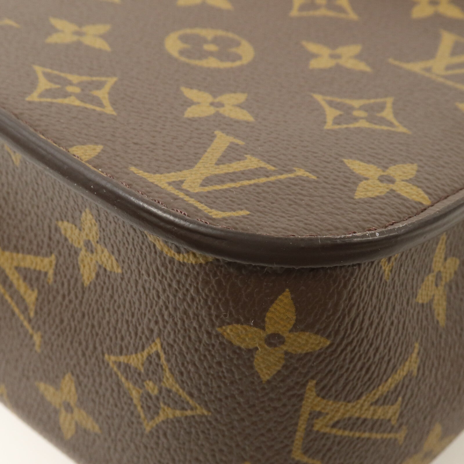 LOUIS VUITTON Monogram Passy鏈帶肩背袋