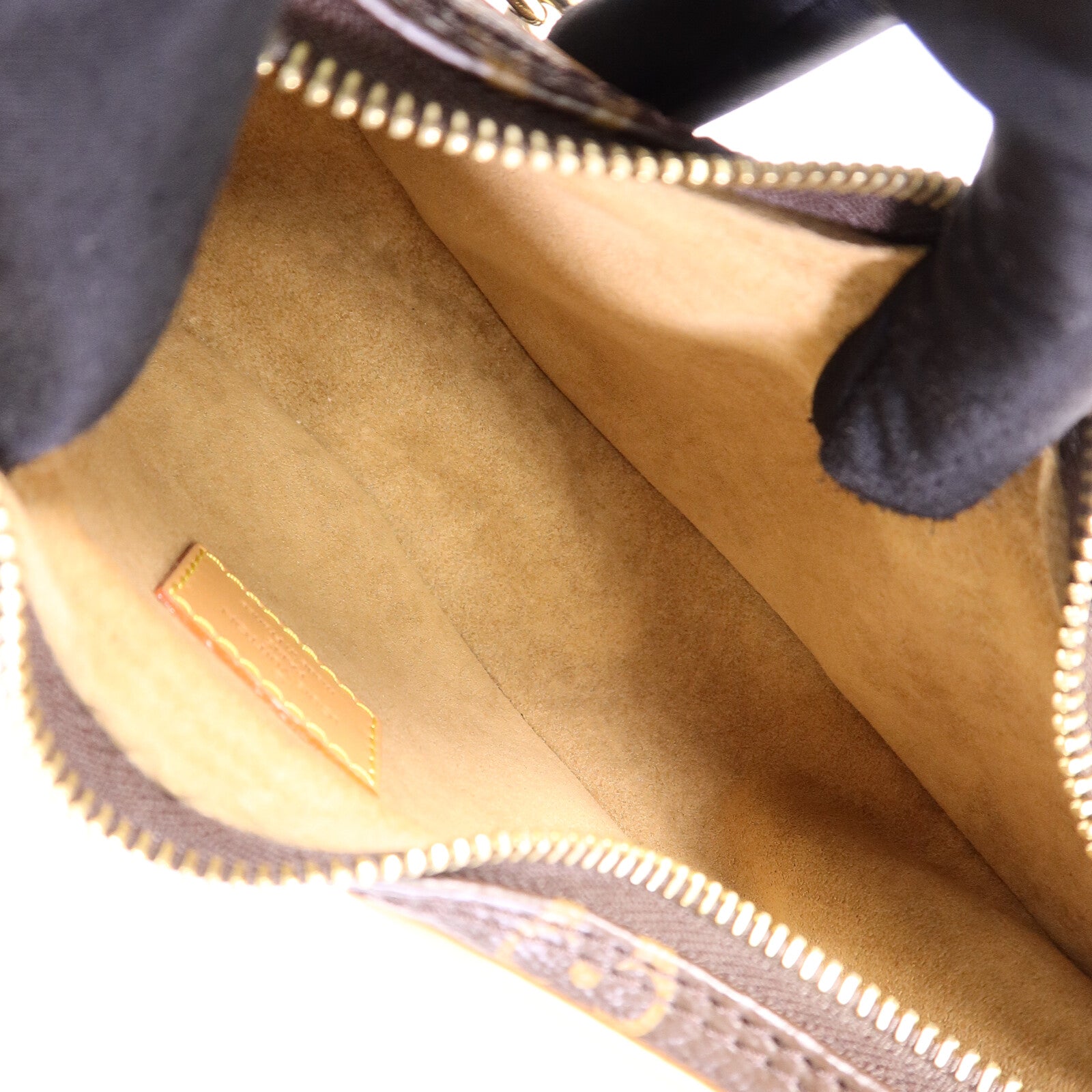 LOUIS VUITTON Monogram Loop肩背袋