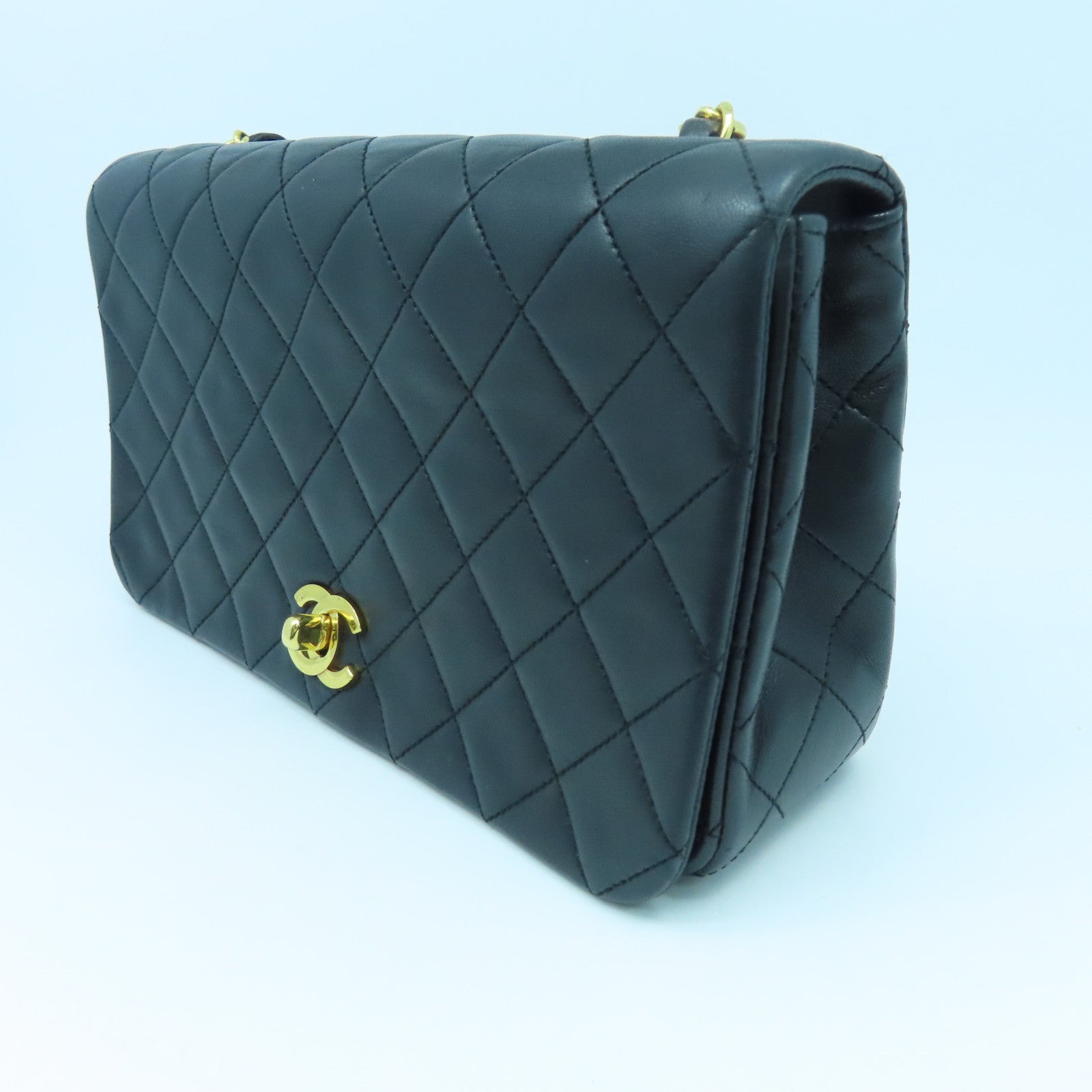 CHANEL 【激減優惠】菱格羊皮皮革Chain Shoulder金扣鏈帶肩背袋黑色