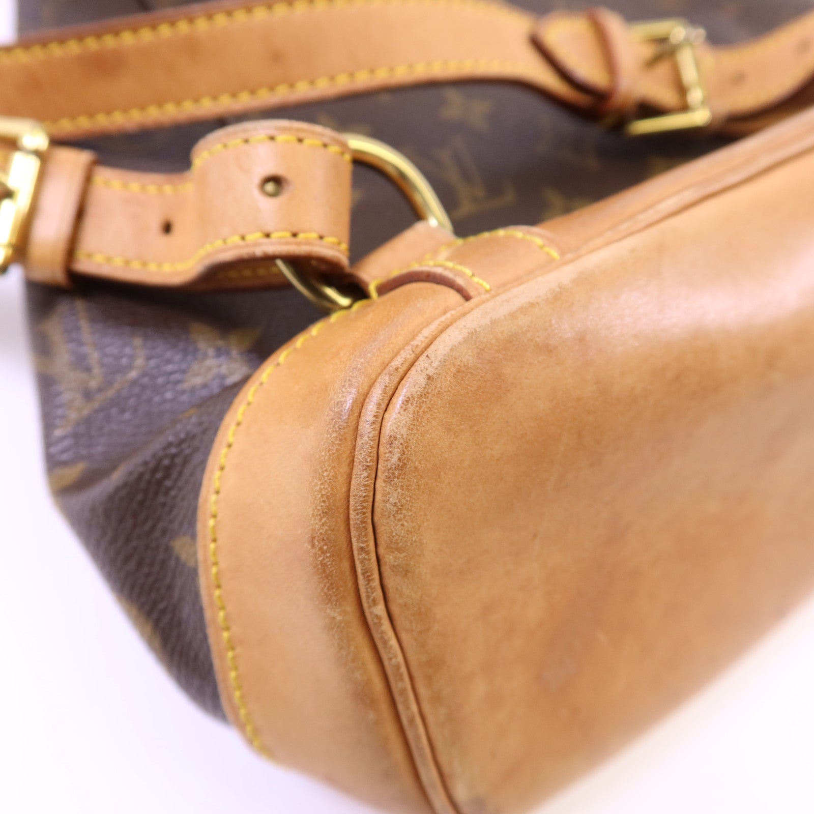 LOUIS VUITTON 【激減優惠】Monogram Montsouris MM Backpack金扣背包