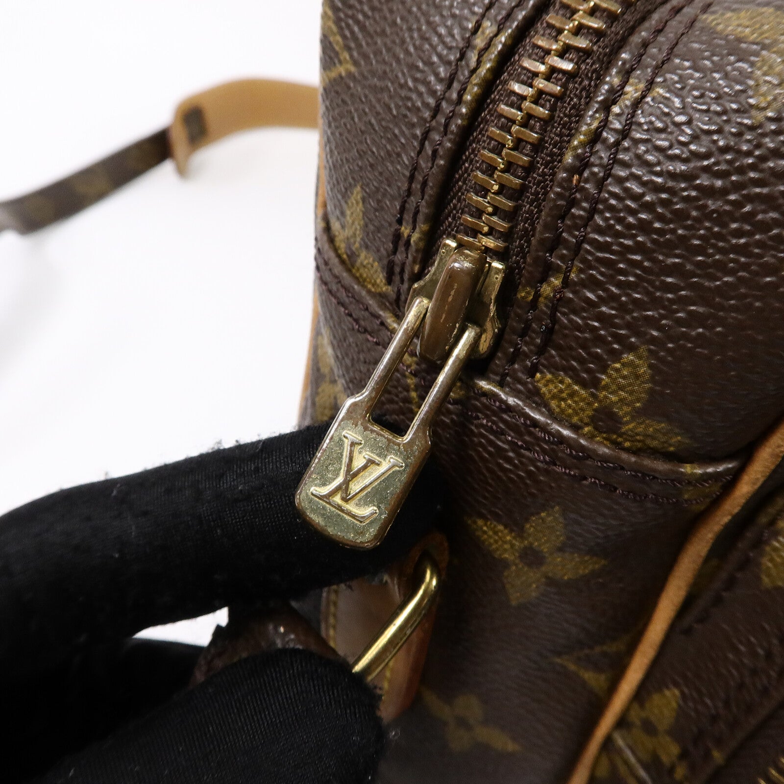 LOUIS VUITTON 【激減優惠】Monogram Nile肩背袋
