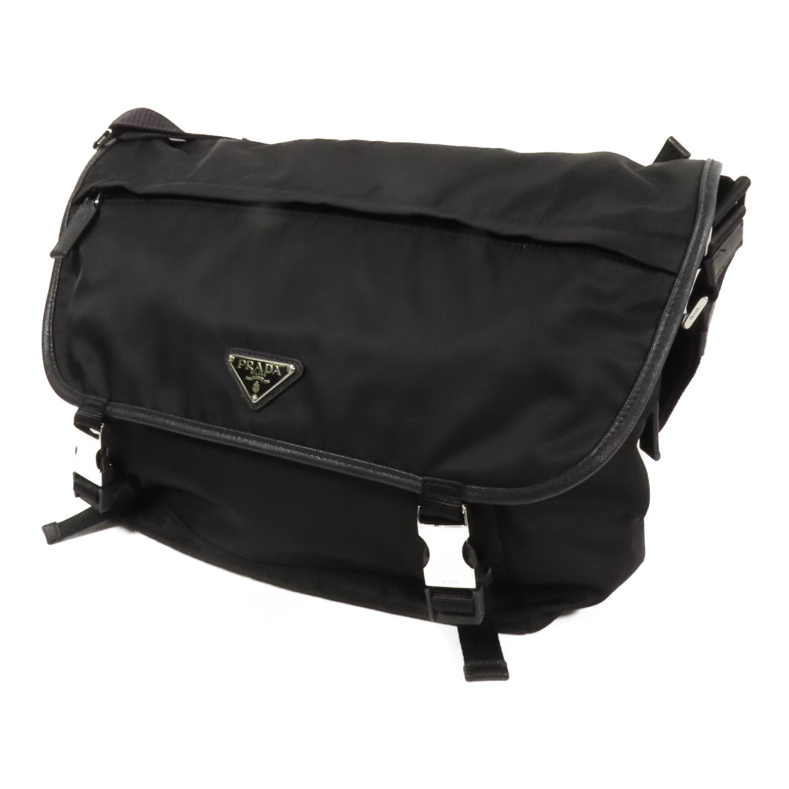 PRADA 尼龍Re-Nylon銀扣肩背袋