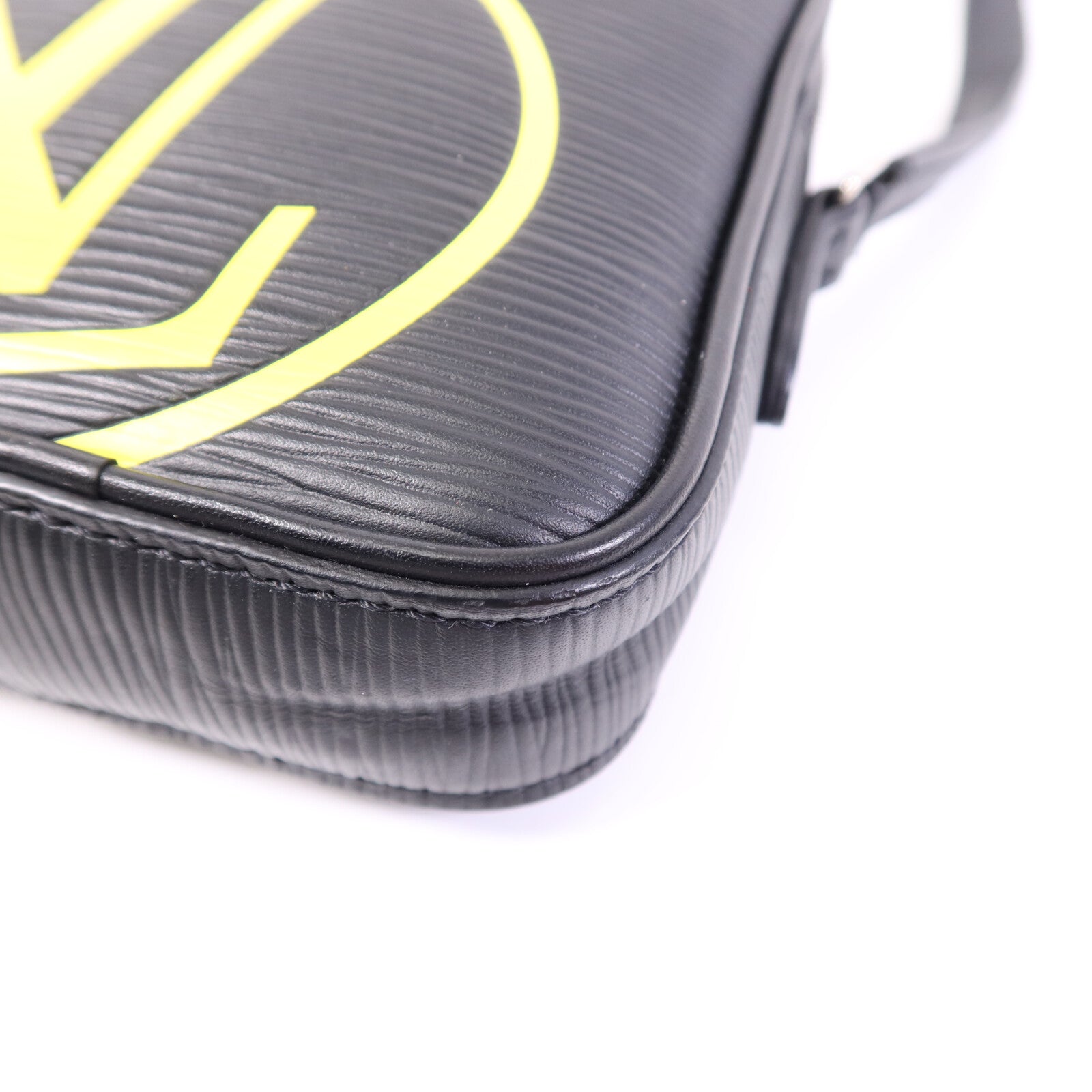 LOUIS VUITTON Epi Danbe銀扣肩背袋