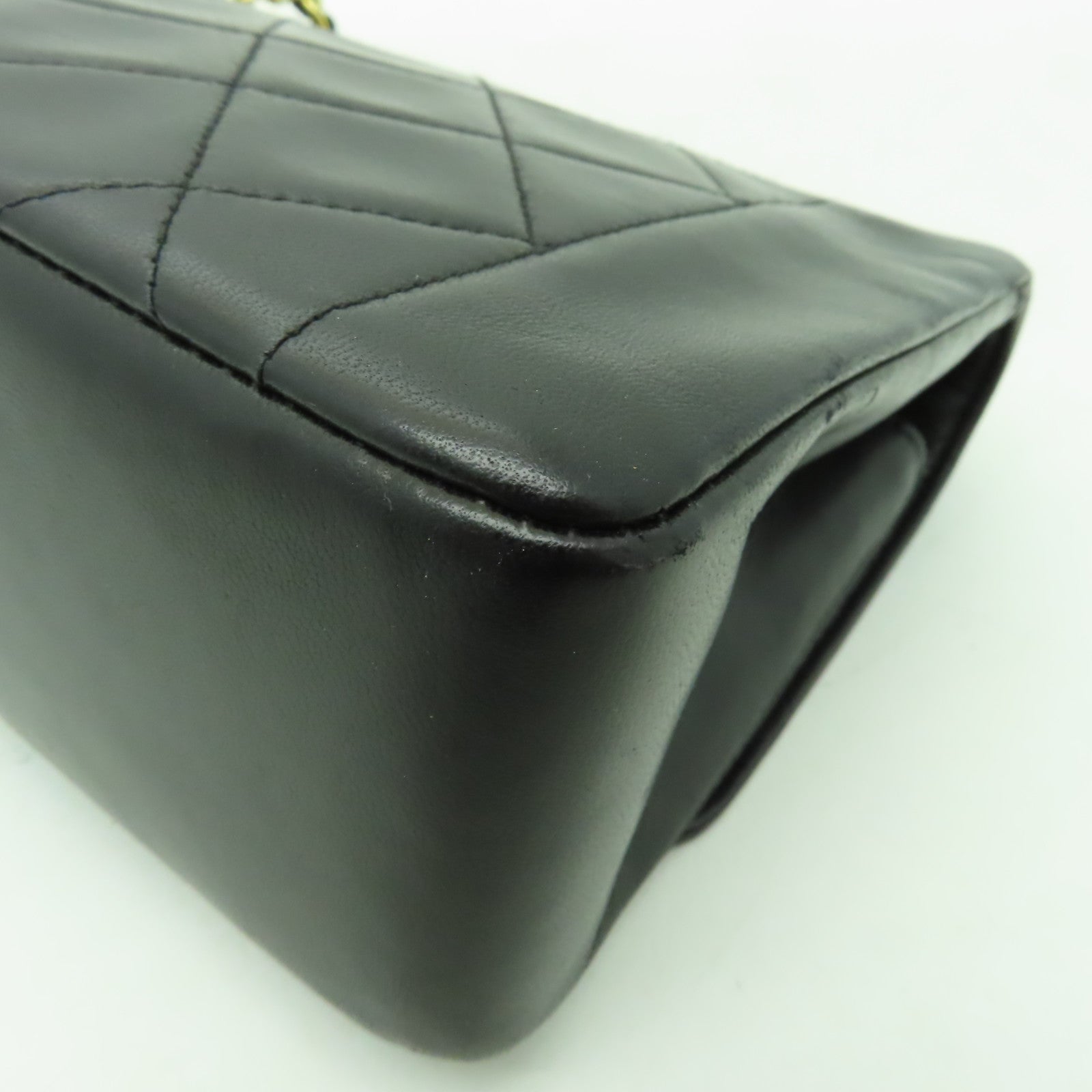 CHANEL **【清倉大減價】菱格羊皮皮革Chain Shoulder Bag金扣鏈帶肩背袋黒色