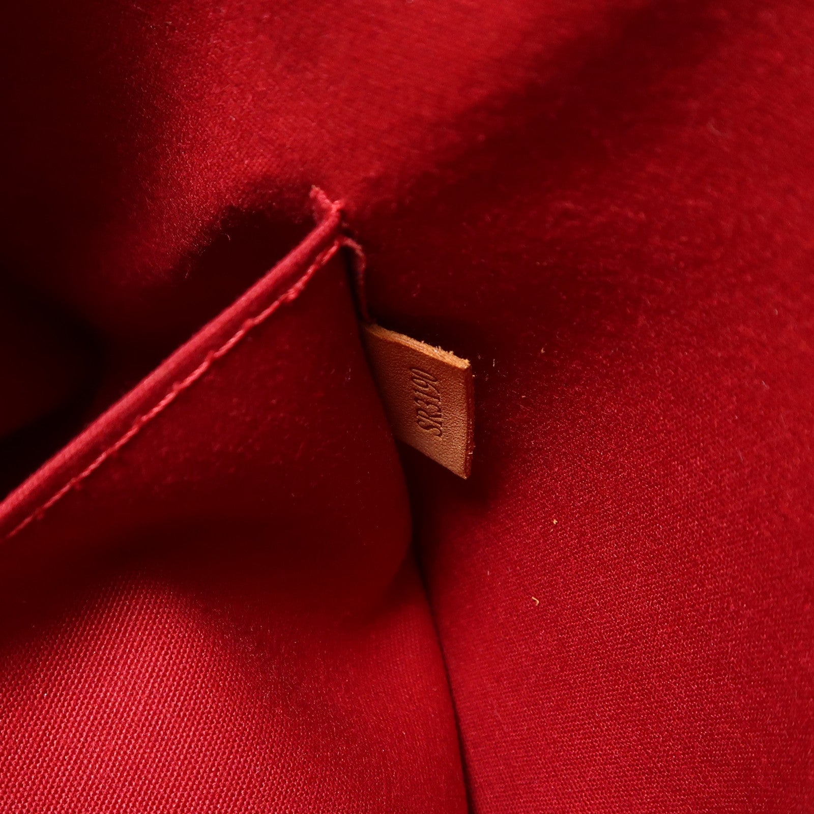 LOUIS VUITTON Monogram Vernis Roxbury Drive金扣手挽肩背兩用袋紅色