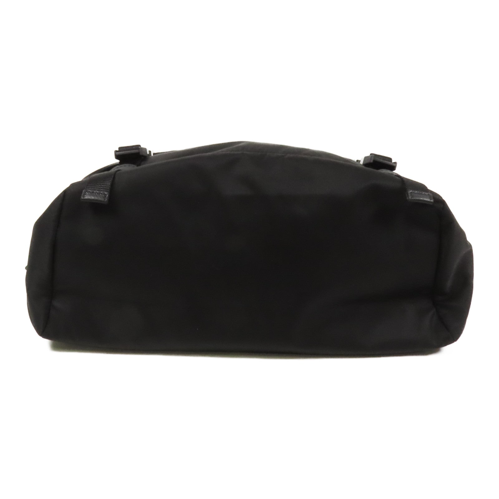 PRADA 尼龍Re-Nylon銀扣肩背袋