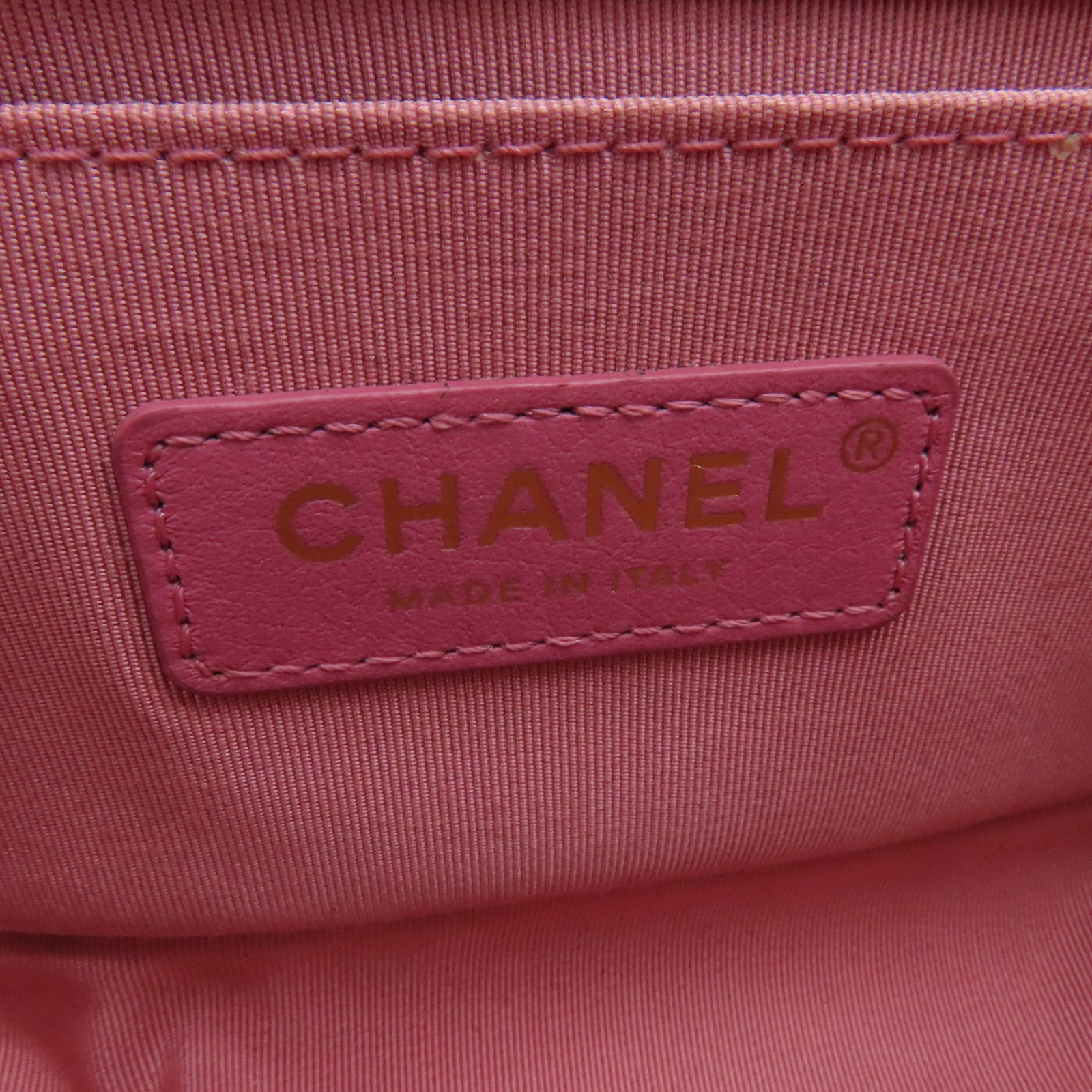 CHANEL 斜纹牛皮皮革Boy 20cm金扣肩背袋粉红色