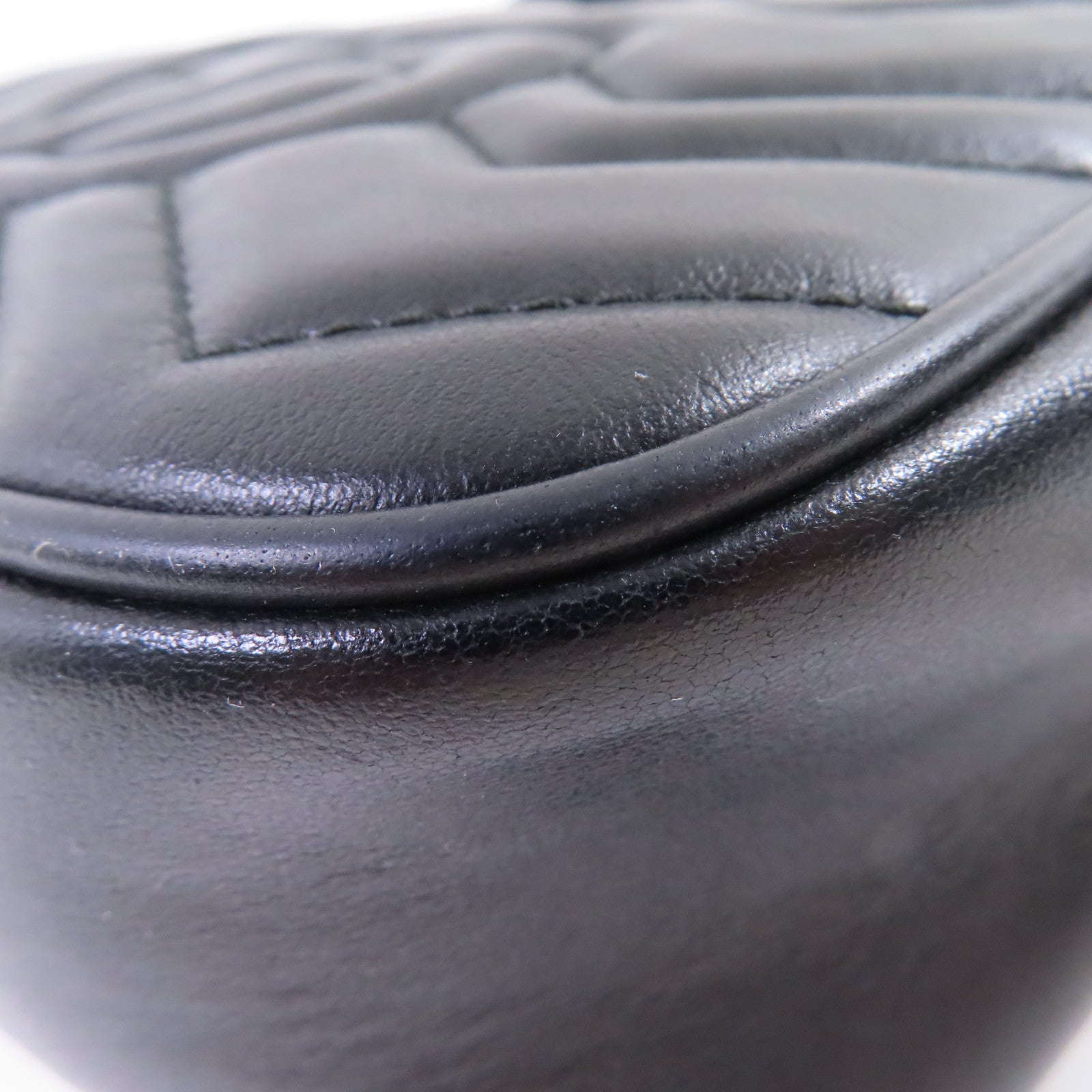 GUCCI 【激減優惠】牛皮皮革GG Marmont Mini Shoulder Bag金扣肩背袋黑色