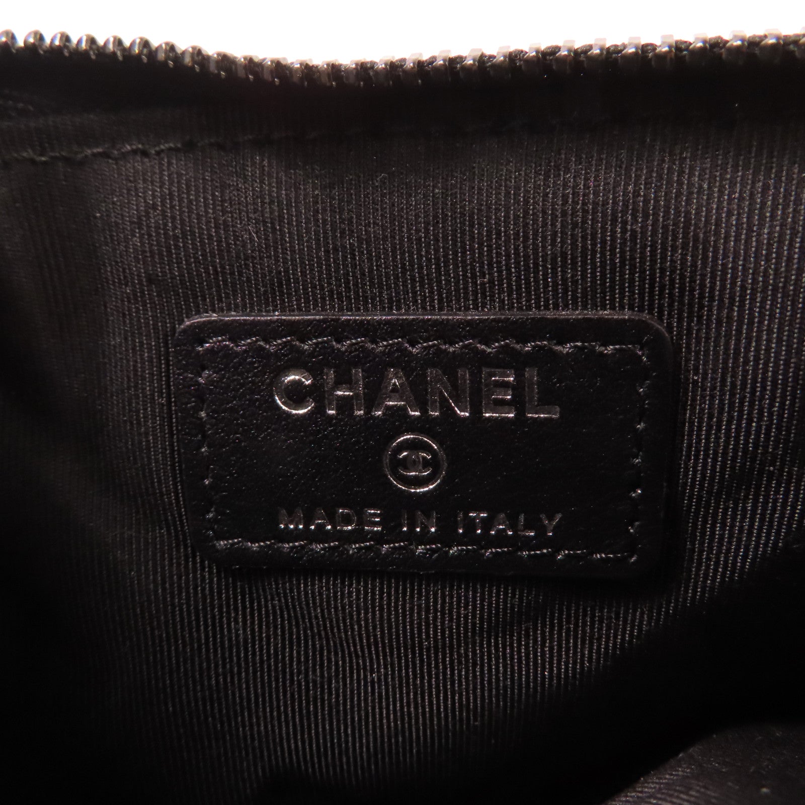CHANEL 漆皮皮革Pouch手拿包