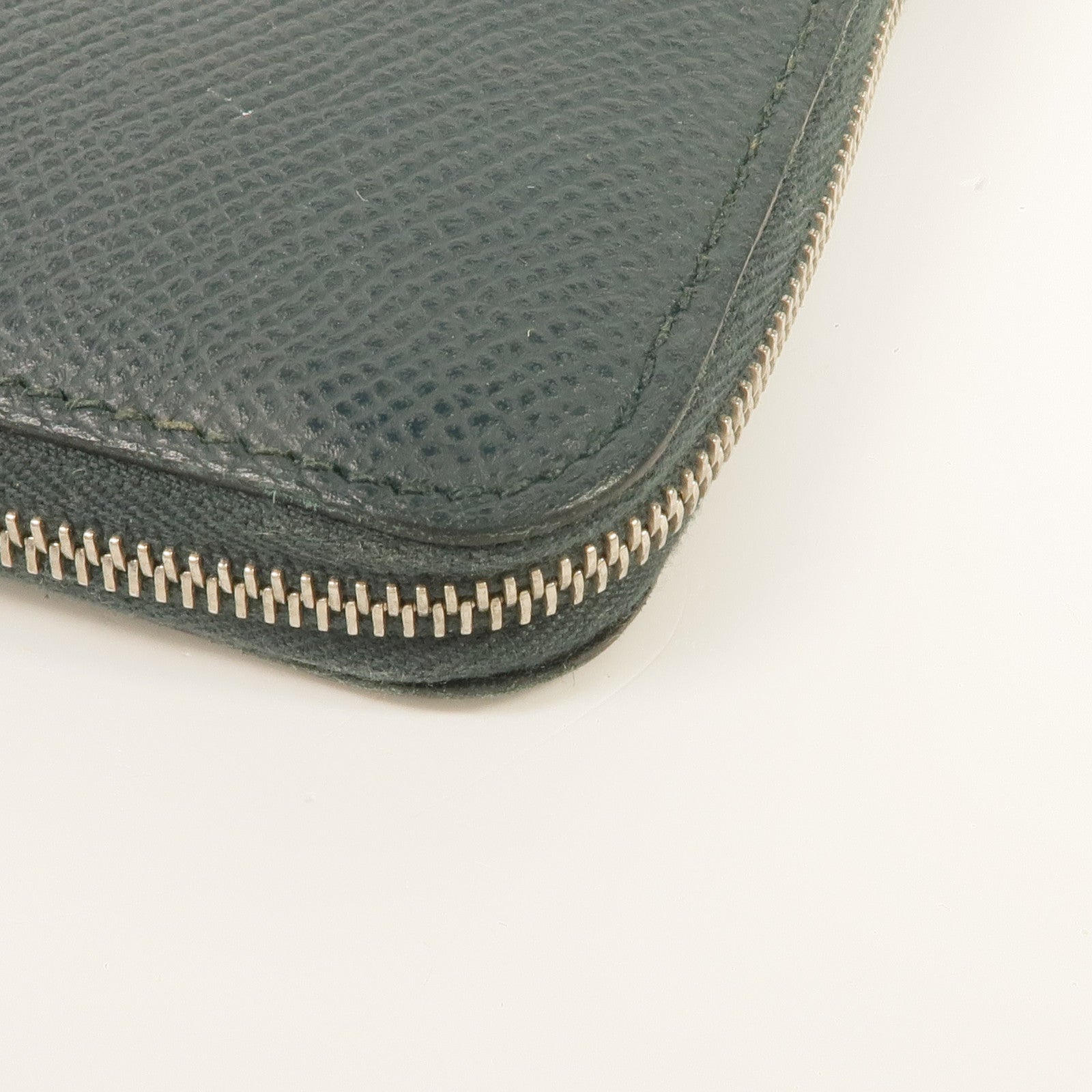 HERMES Epsom皮革Silk In Long Wallet銀扣長錢包Vert Cypress