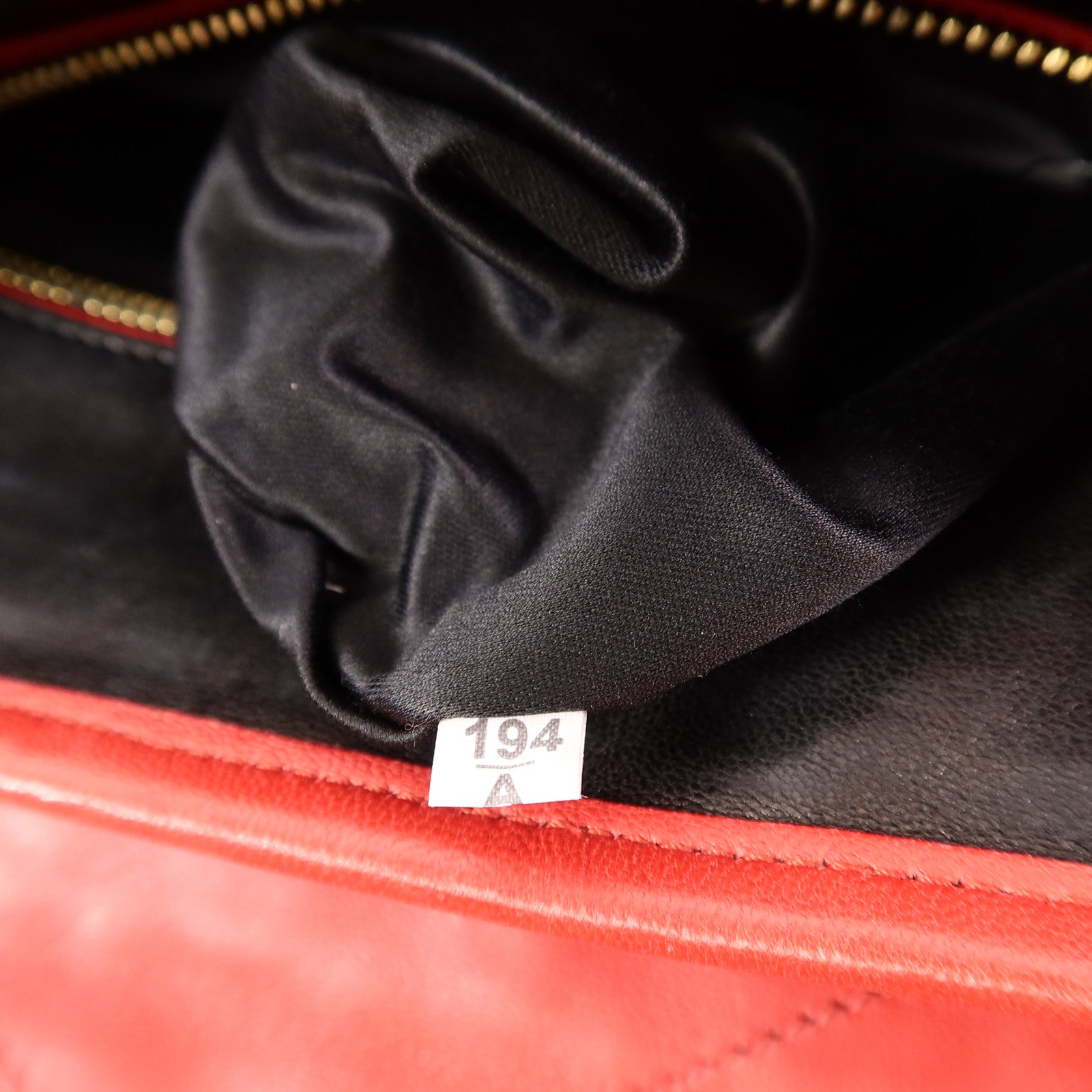 Miu Miu 羊皮皮革2 Way Shoulder手挽肩背兩用袋