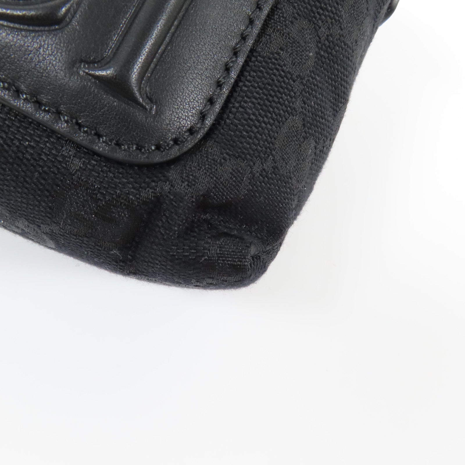 GUCCI 帆布Small Crossbody Bag銀扣肩背袋