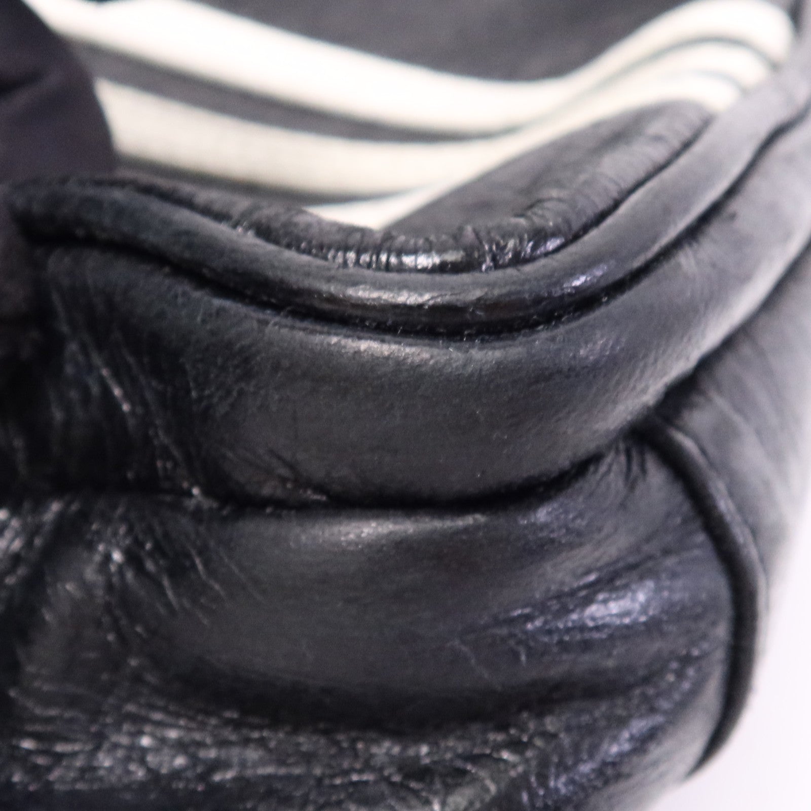 BALENCIAGA 牛皮皮革Small Crossbody Messenger肩背袋