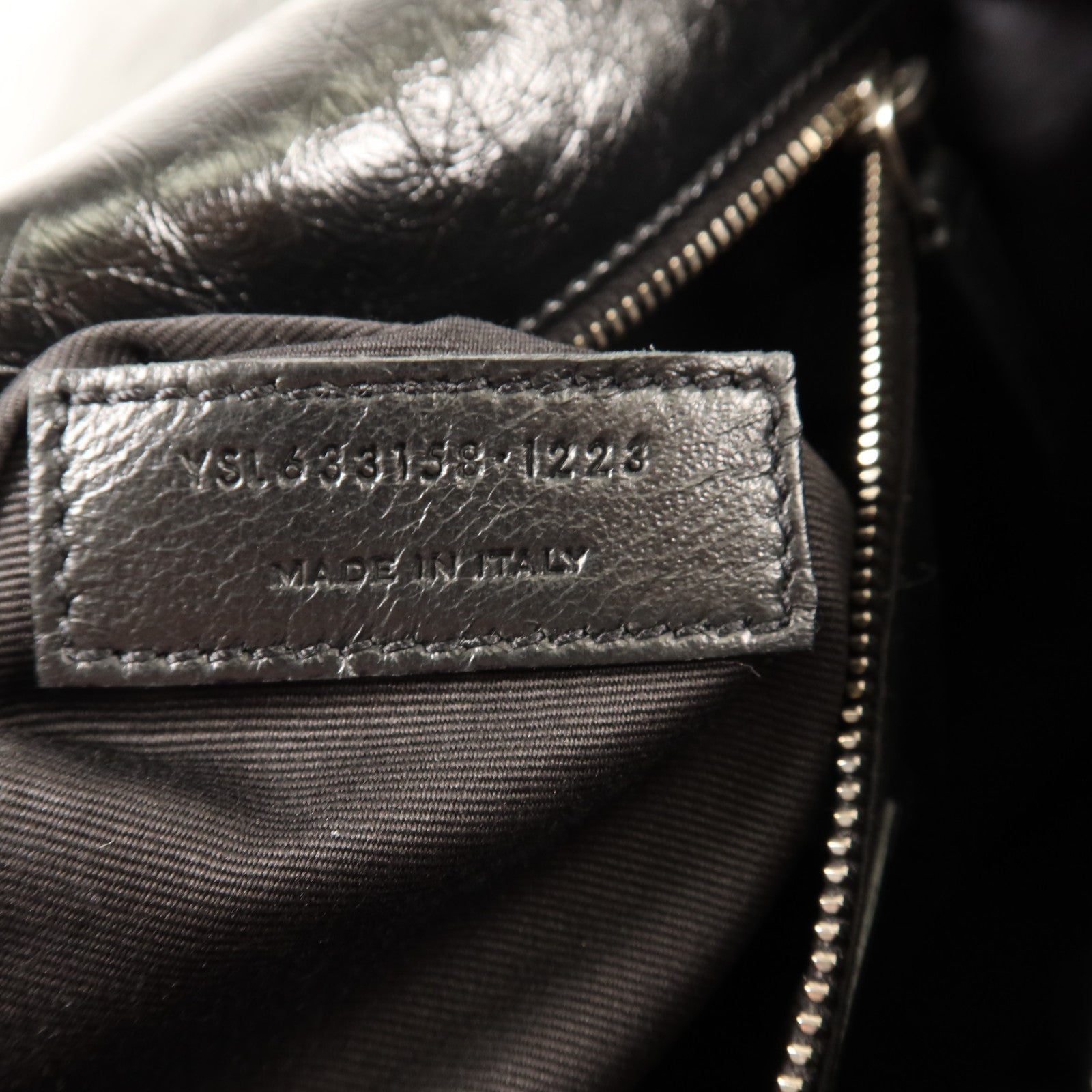 SAINT LAURENT 牛皮皮革Niki Medium銀扣鏈帶肩背袋