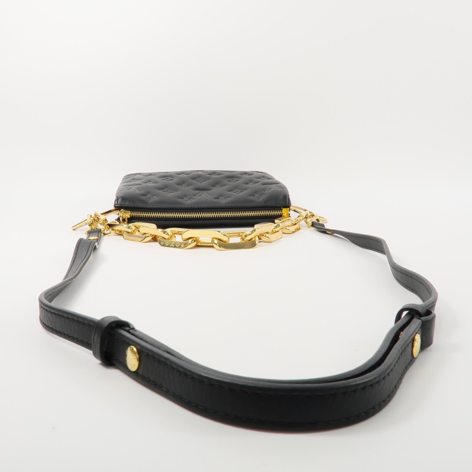 LOUIS VUITTON Monogram Embossed Coussin BB鏈帶手挽肩背兩用袋