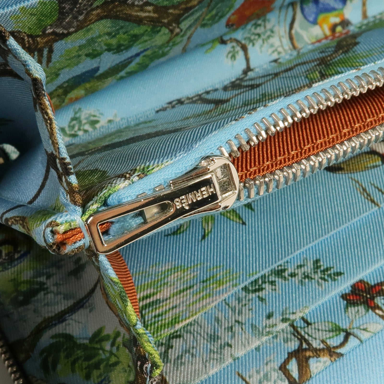 HERMES Epsom皮革Silk In Long Wallet銀扣長錢包Vert Cypress